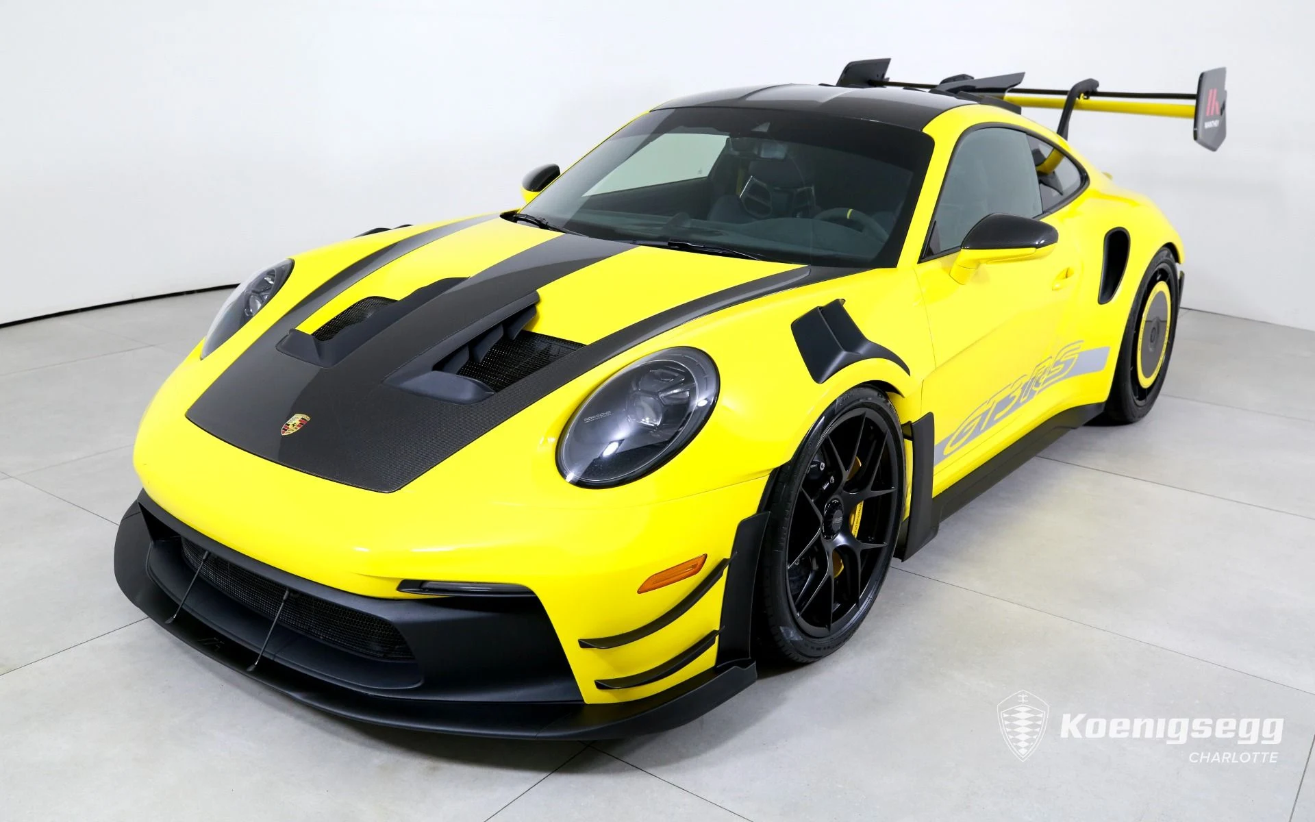 mph003_1841625620_Used_2024_Porsche_911_GT_3_RS_MANTHEY_1774641217_4ac18fe124