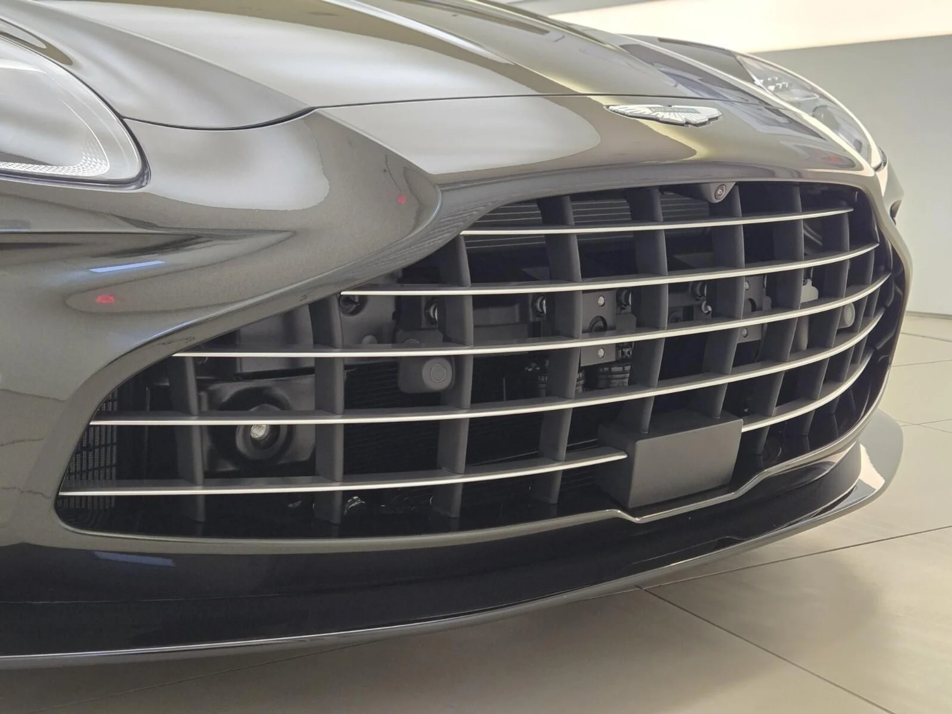 mph003_1844269015_New_2026_Aston_Martin_Vantage_S_1791609363_fa2cfc562a