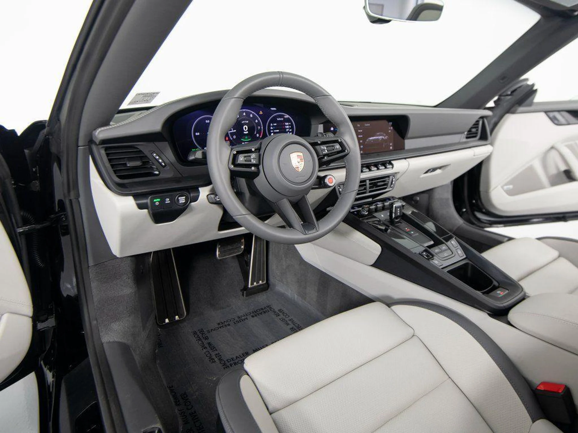 mph003_185142869_z_ZI_8_Lu_Hi_Q6_LFKGUY_Bdvm1whe4_Do_5389cd141c