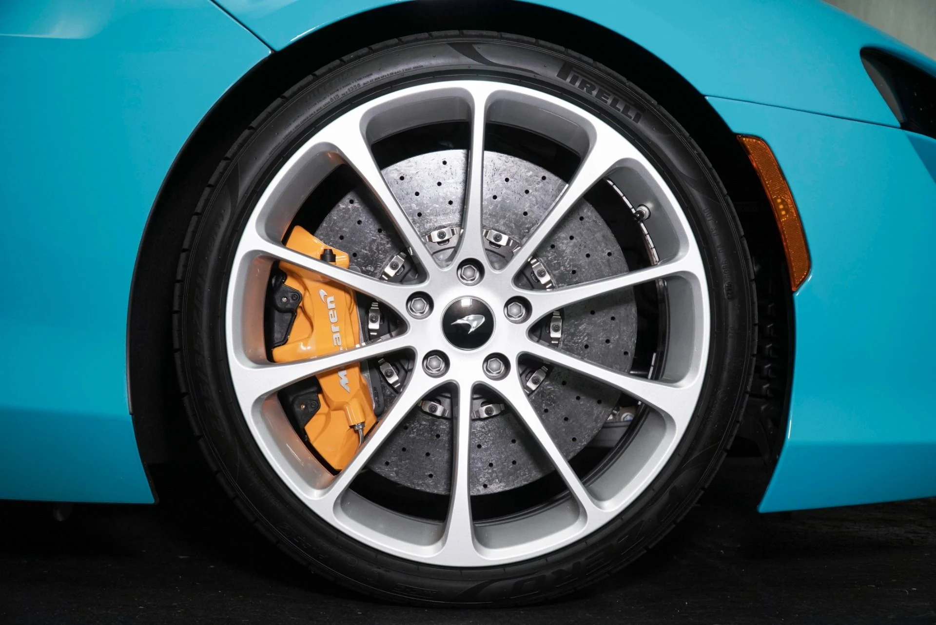 mph003_1866116924_Used_2023_Mc_Laren_Artura_Tech_Lux_1773684519_f94b4282cb