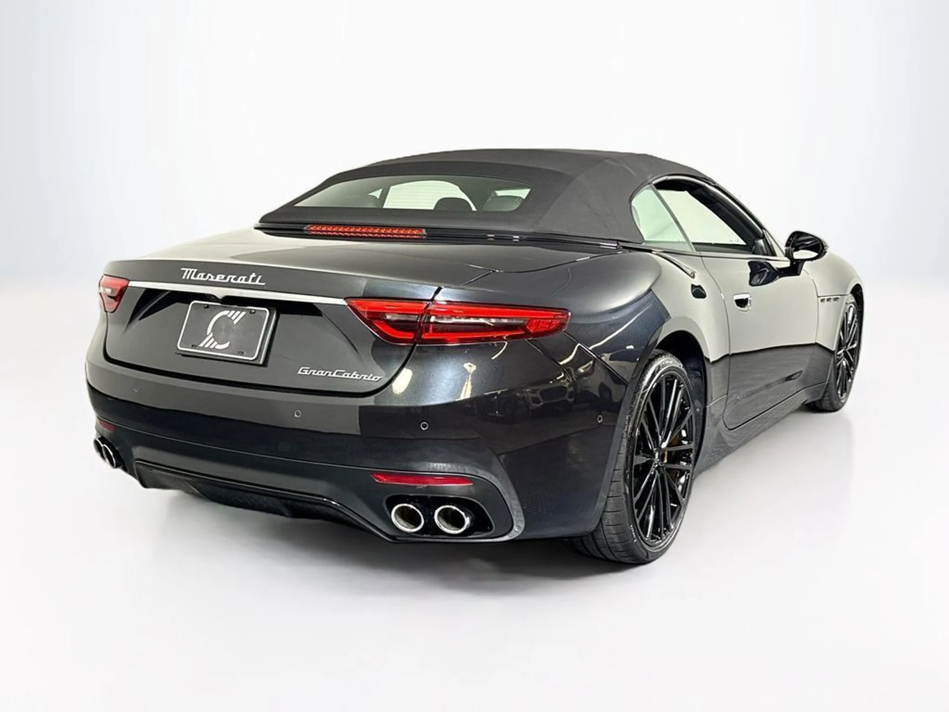 mph003_1873765467_new_2026_maserati_grancabrio_convertible_11350_23036271_5_1024_db37483bdf