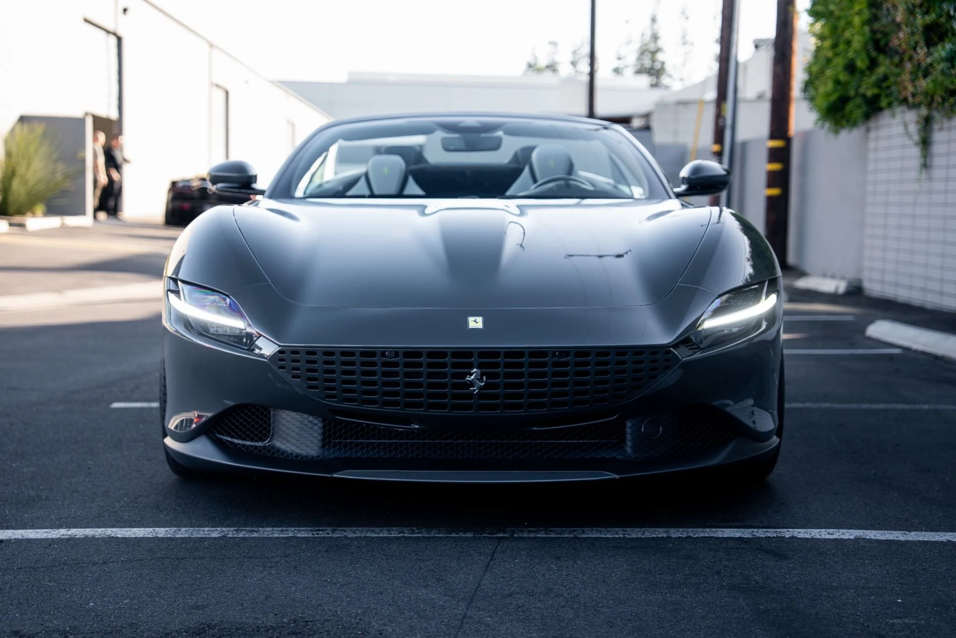 mph003_18755860_Used_2024_Ferrari_Roma_Spider_1764029077_a75847d1bd