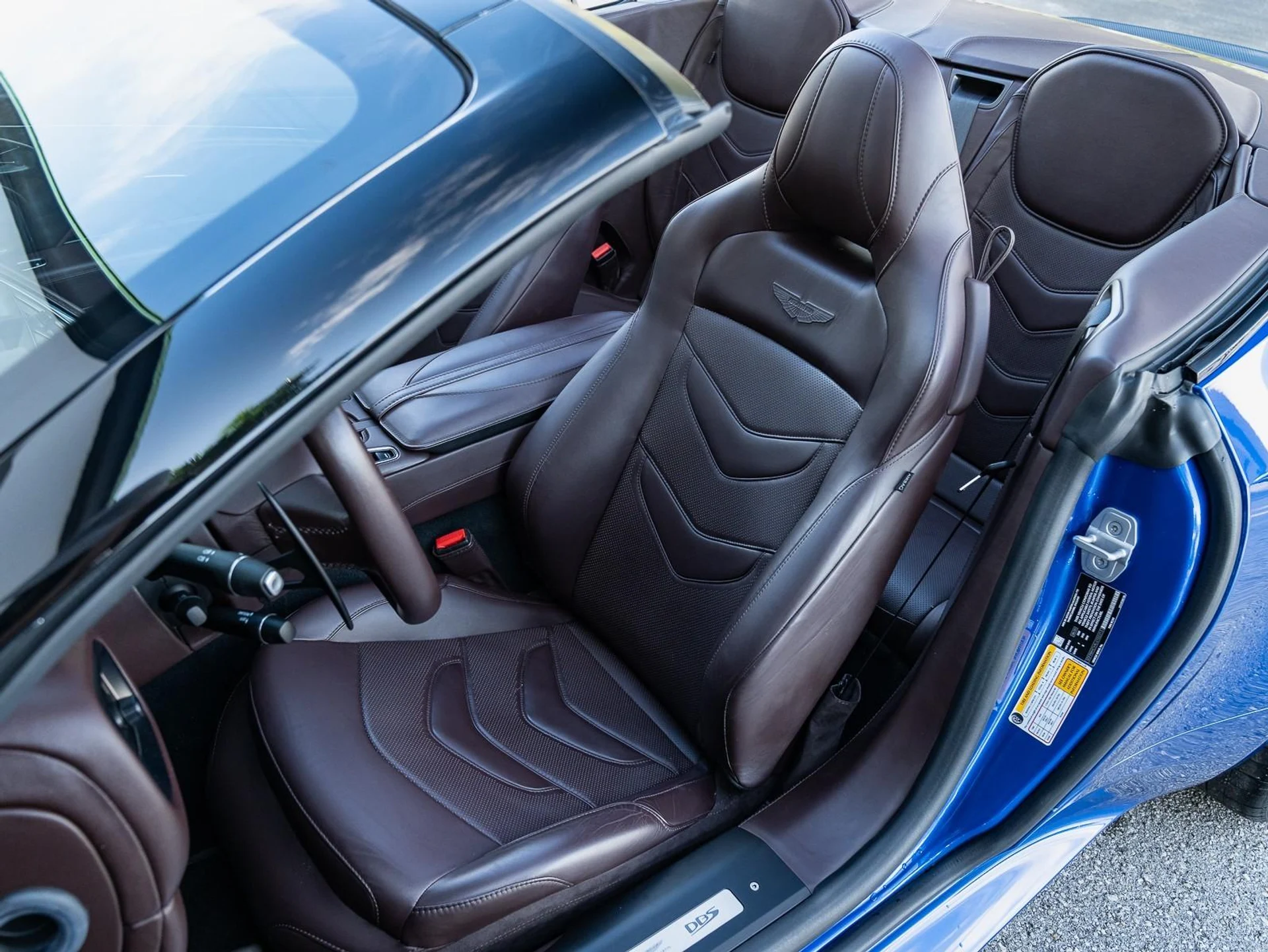 mph003_187581215_Used_2020_Aston_Martin_DBS_Superleggera_1761685585_a267d2393c