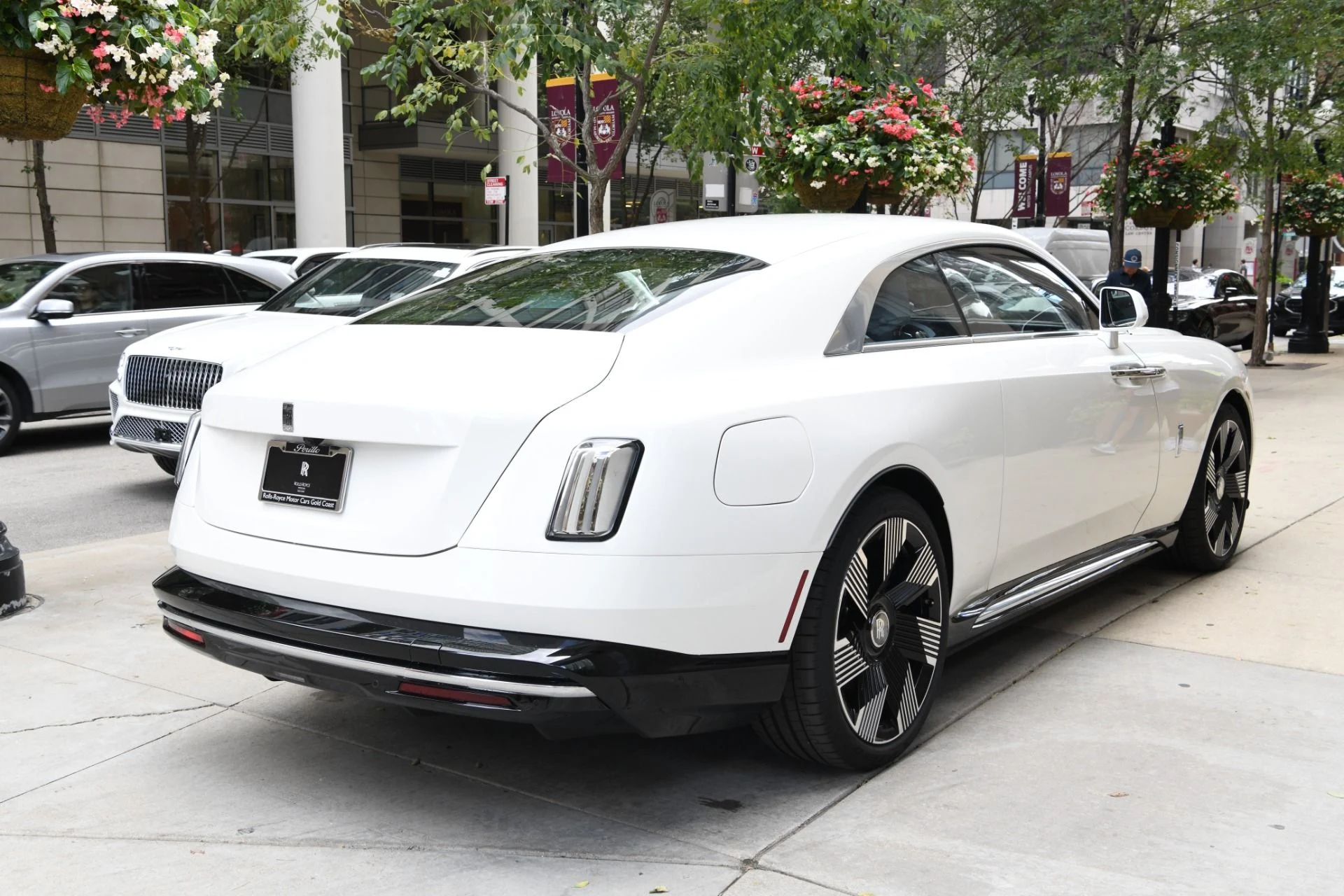 mph003_1896339429_11915_p5_l_42670f21ed