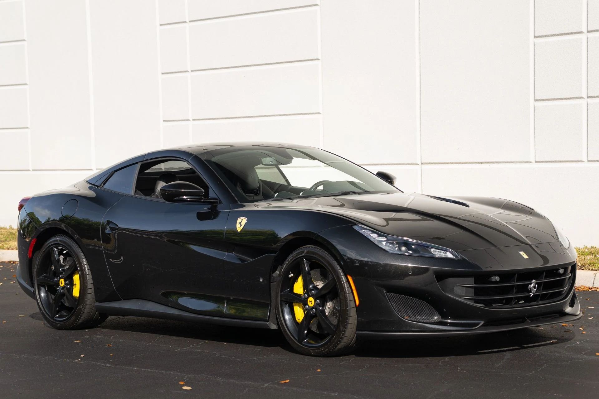 mph003_190547006_Used_2019_Ferrari_Portofino_1771532696_c5193d4e1b