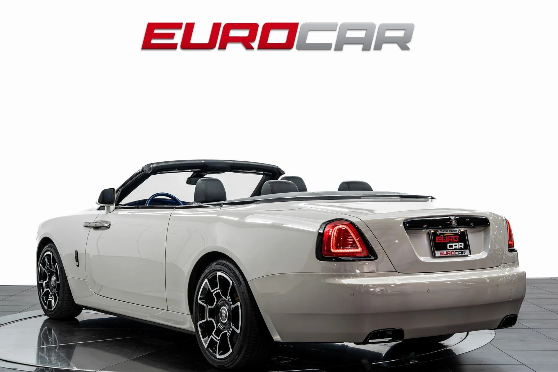 mph003_1926780437_image_4_2ac4e58612