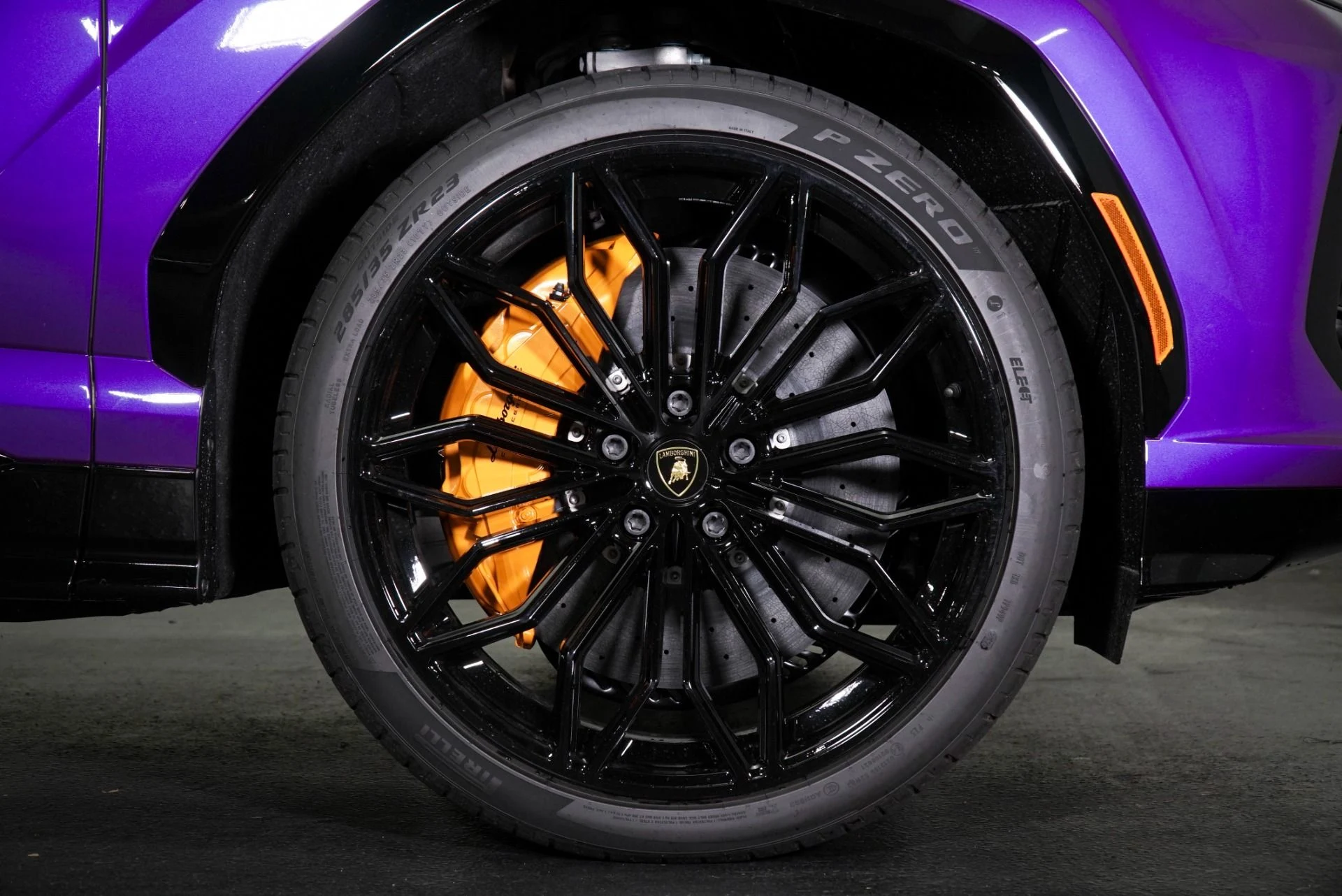 mph003_193618709_New_2025_Lamborghini_Urus_SE_1772563707_b4d3fd2d78