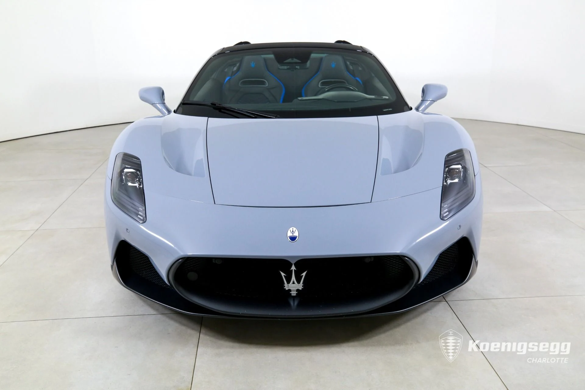 mph003_1940205261_Used_2023_Maserati_MC_20_Cielo_1761054404_6e8d362dcb