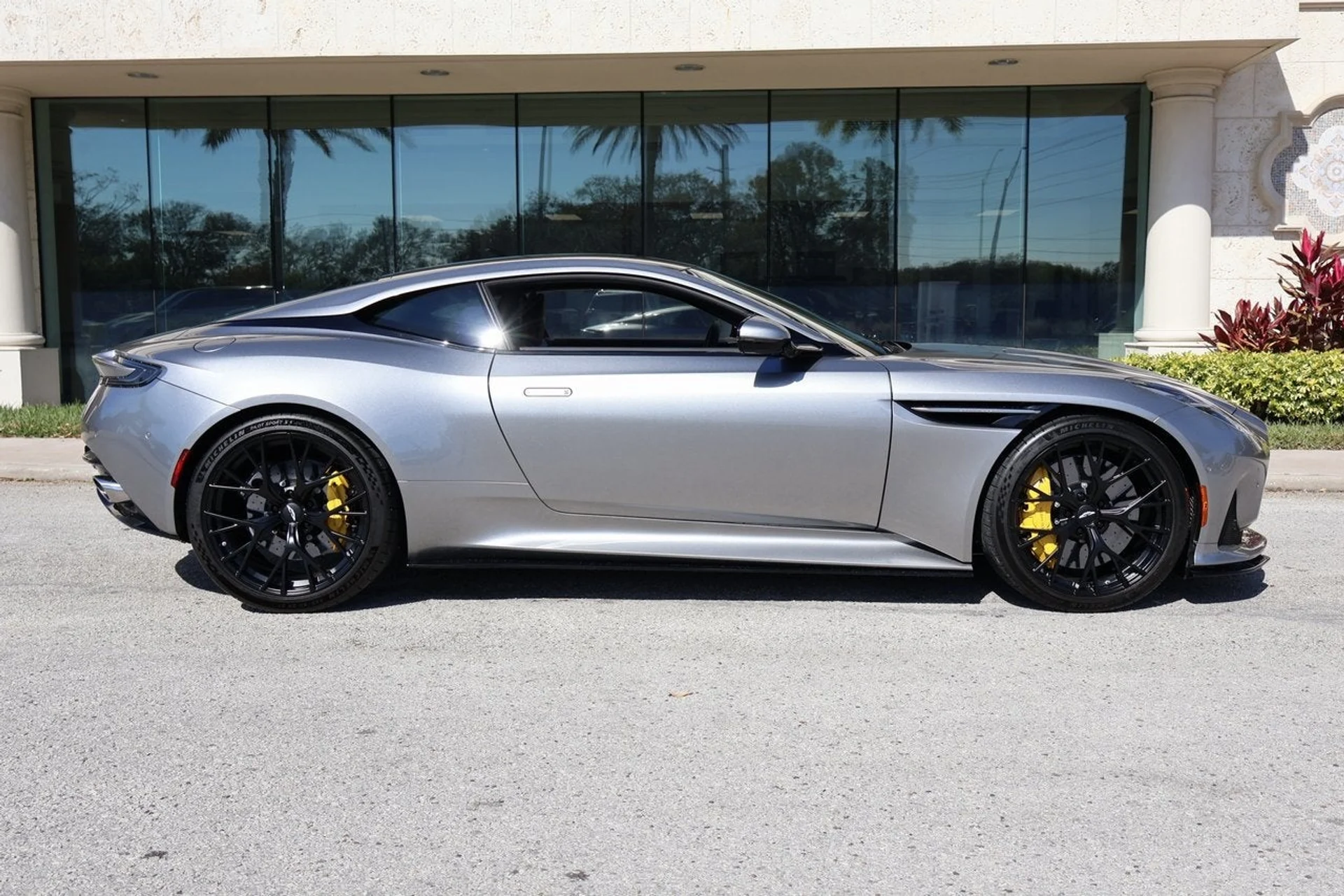 mph003_1940359593_4_08f77780e1