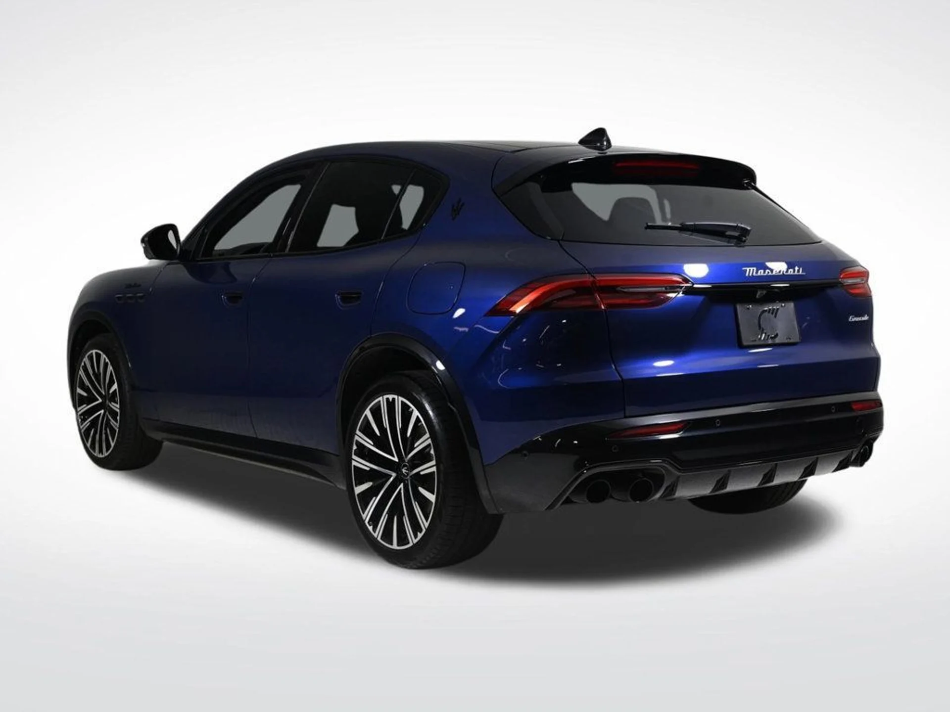 mph003_1948038376_used_2025_maserati_grecale_modena_11350_22967686_3_1024_1eaa692227