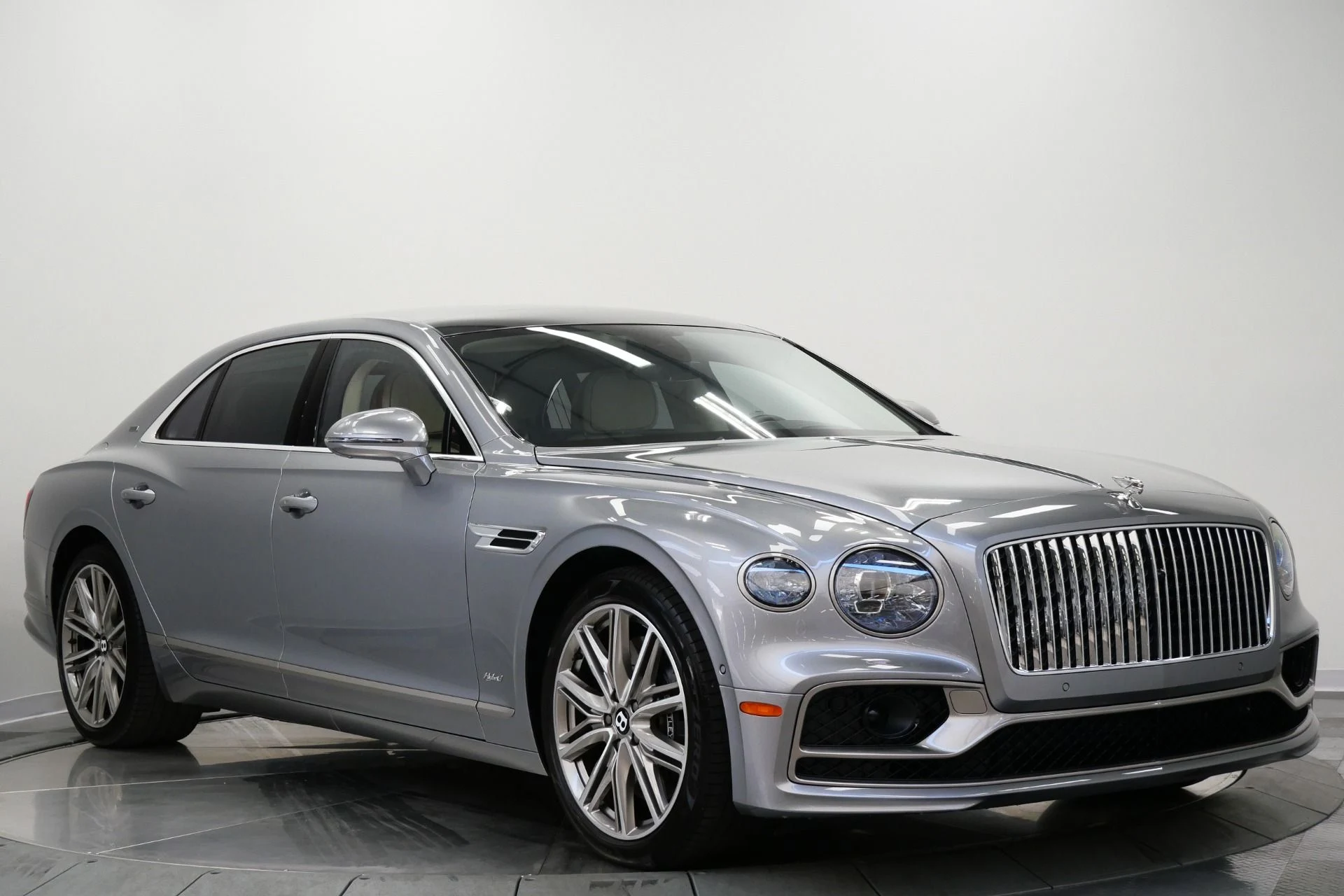 mph003_1956952055_Used_2022_Bentley_Flying_Spur_Hybrid_Odyssean_Edition_266_K_MSRP_Sustainable_Interior_Trim_1770409393_fc89f41f5c