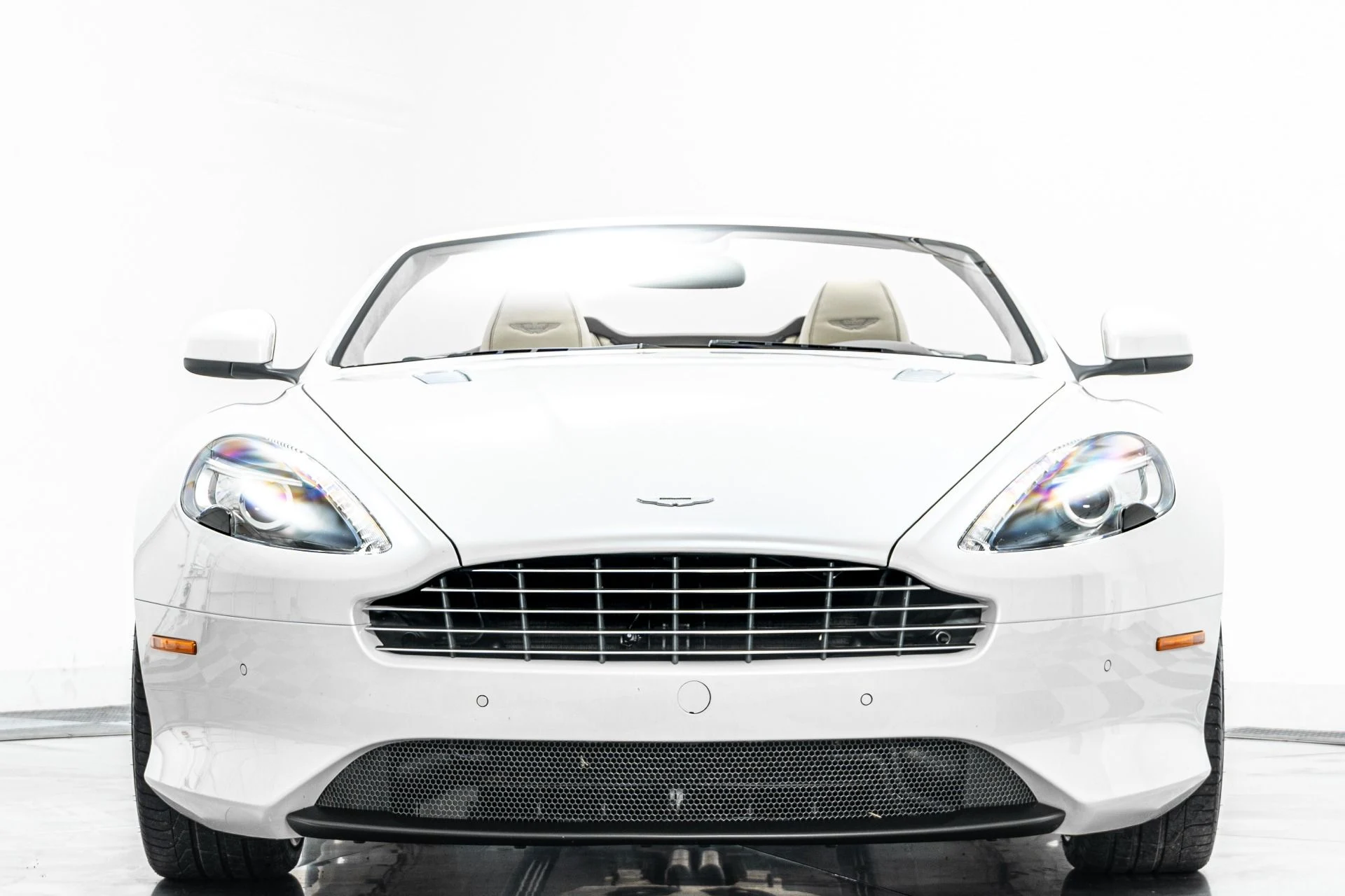 mph003_1959377970_Used_2014_Aston_Martin_DB_9_Volante_Very_Low_Miles_Pearlescent_Paint_V12_Power_1773670824_6b185db478