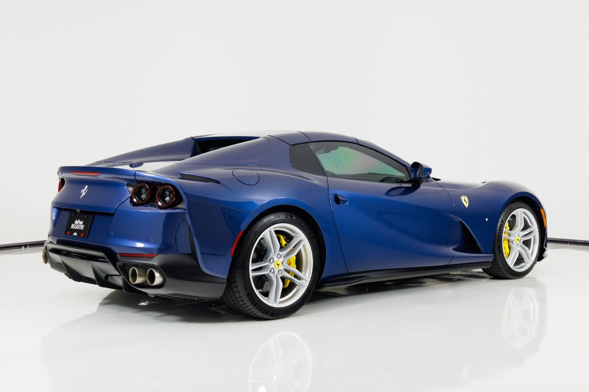 mph003_1967413814_Used_2021_Ferrari_812_GTS_1786404005_29a892681f