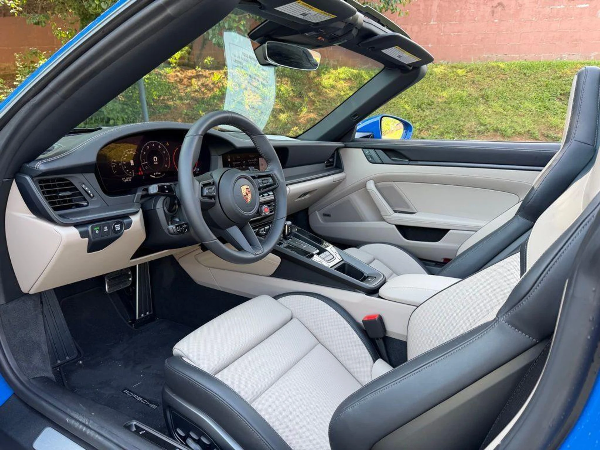 mph003_1968498188_8l_W7_Cz3j_Gv_Z_Lx3k_Q0m_Snzg9utno_8224e19e07