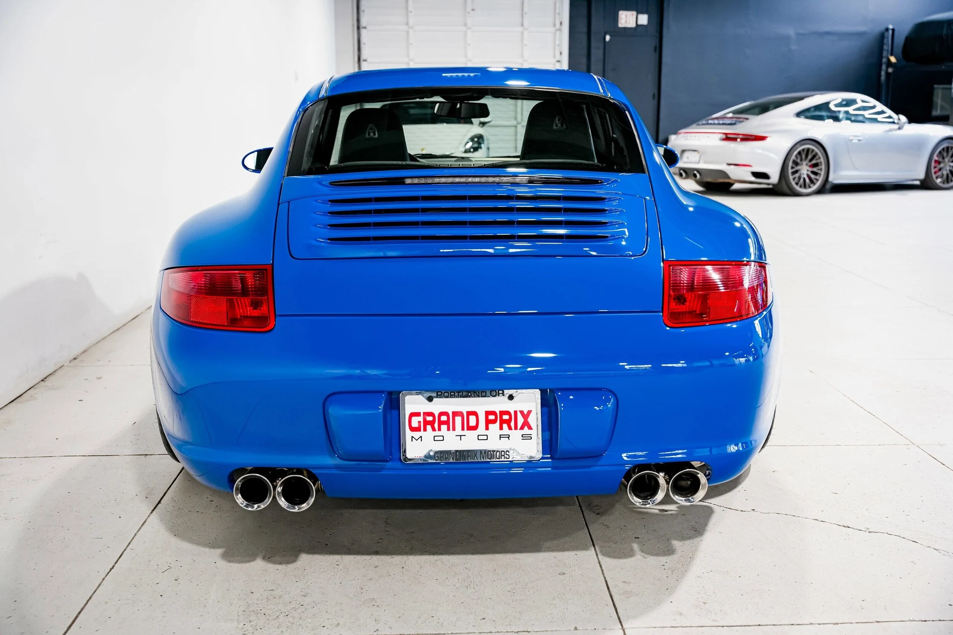 mph003_1970425969_a603e2be1463f705fbf4170b63283397x_1301990845