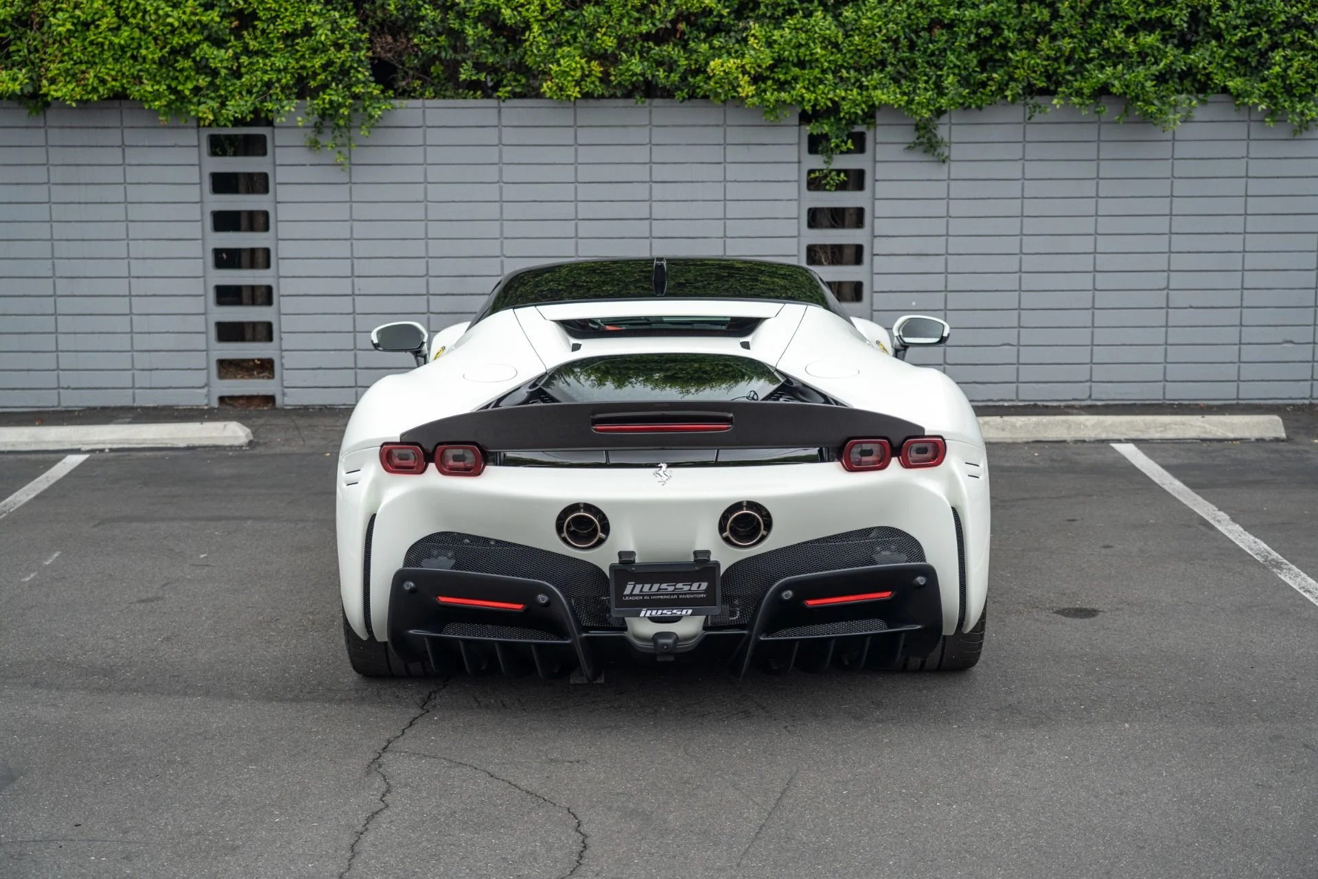 mph003_1976823733_Used_2022_Ferrari_SF_90_Stradale_1759959482_4c23440fd8