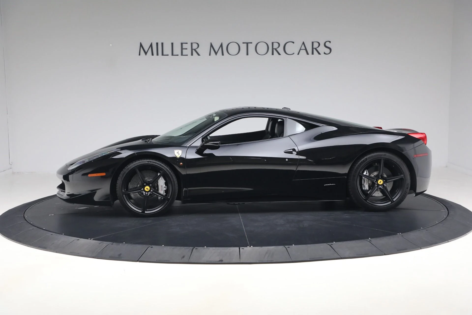 mph003_1995678802_Used_2013_Ferrari_458_Italia_1774989075_c45c05cd5f