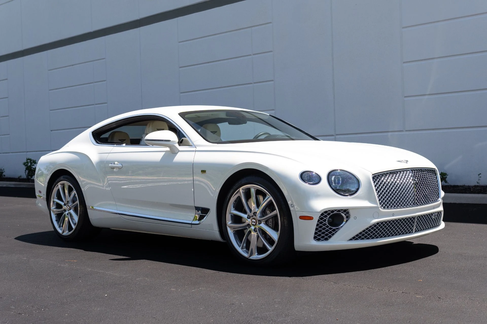 mph003_1995708976_Used_2020_Bentley_Continental_GT_V8_1777404396_d8dbbfec17