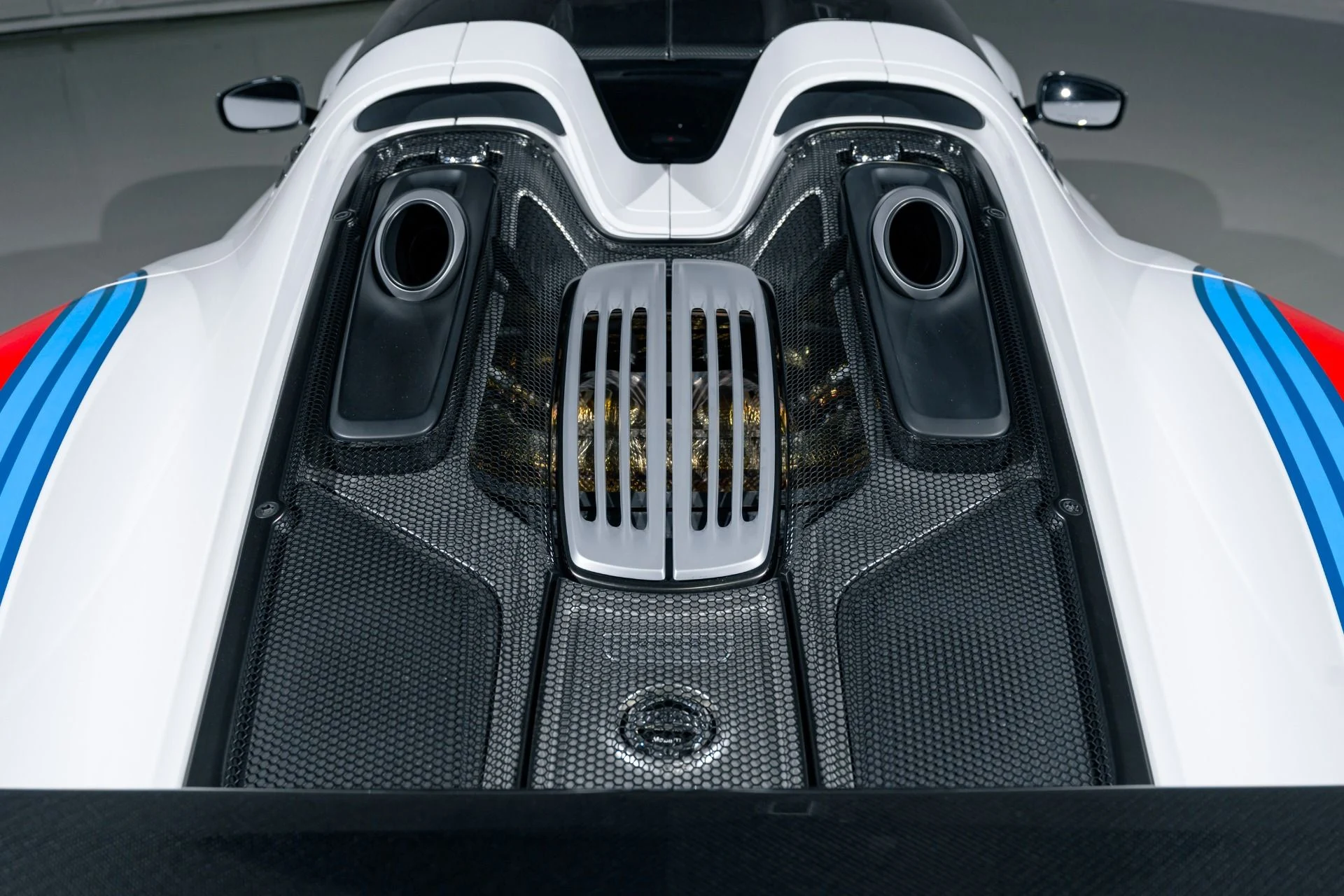 mph003_1996851192_12440_p4_l_e9accef94f