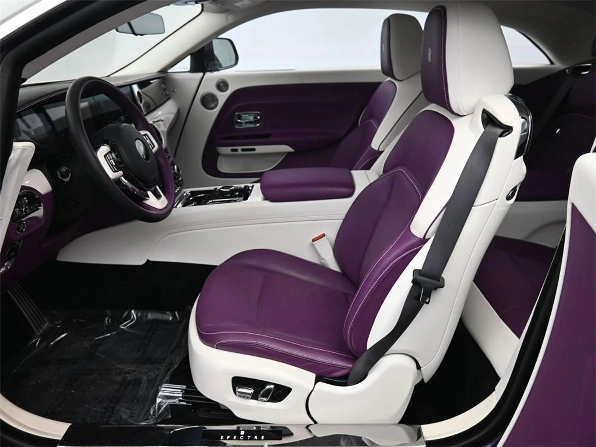 mph003_2003747919_bc55_LMA_Sh_J8_PNDULKE_6s_Rt6_q_K0_1c302eae38