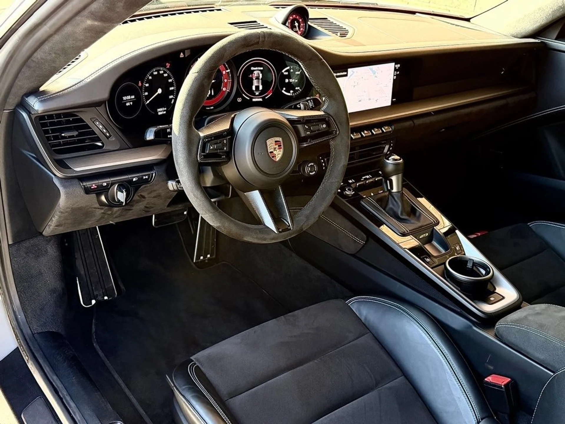 mph003_2006144597_2925d681395c5ec592828b9e97a3f098x_5e82d852c6