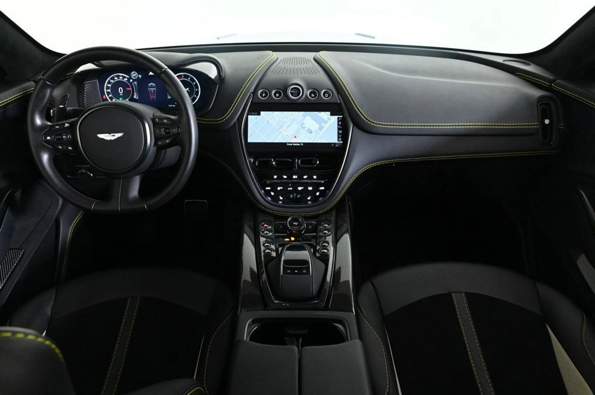 mph003_2016242425_used_2023_aston_martin_dbx_707_11350_22909039_3_1024_6e156826b9