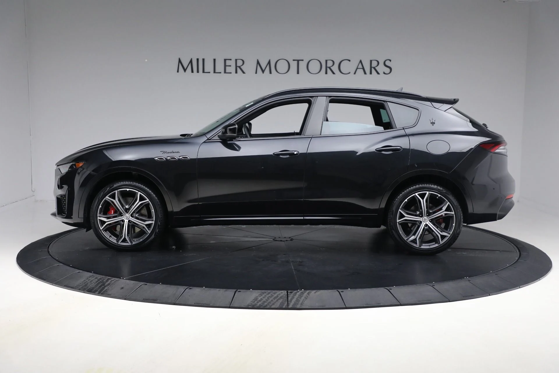 mph003_2019519880_Used_2022_Maserati_Levante_Modena_c66bb932f7