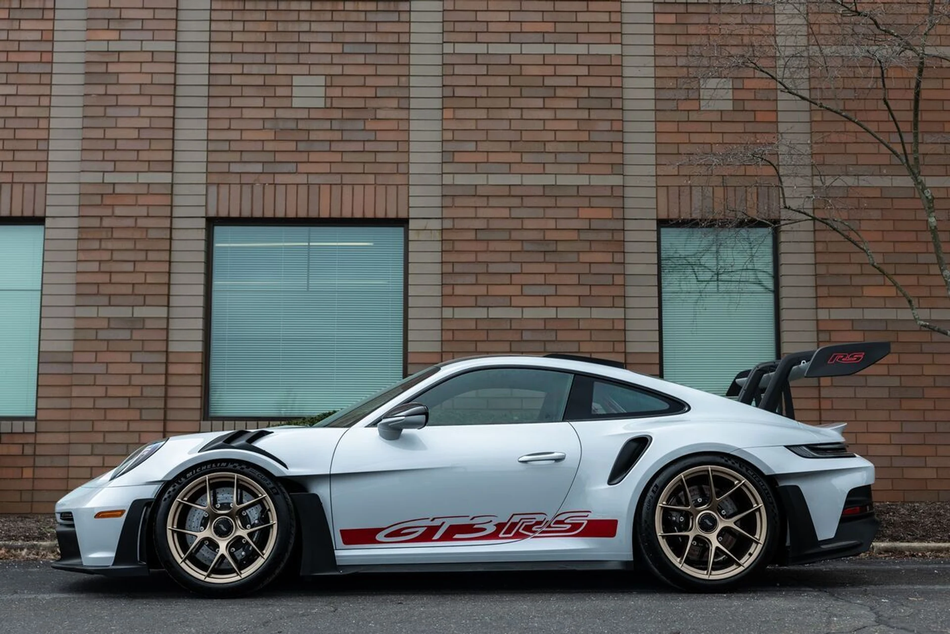 mph003_201958728_w2jn1cqw7y8ihr31gubvopuzeart_46bbc5edf0