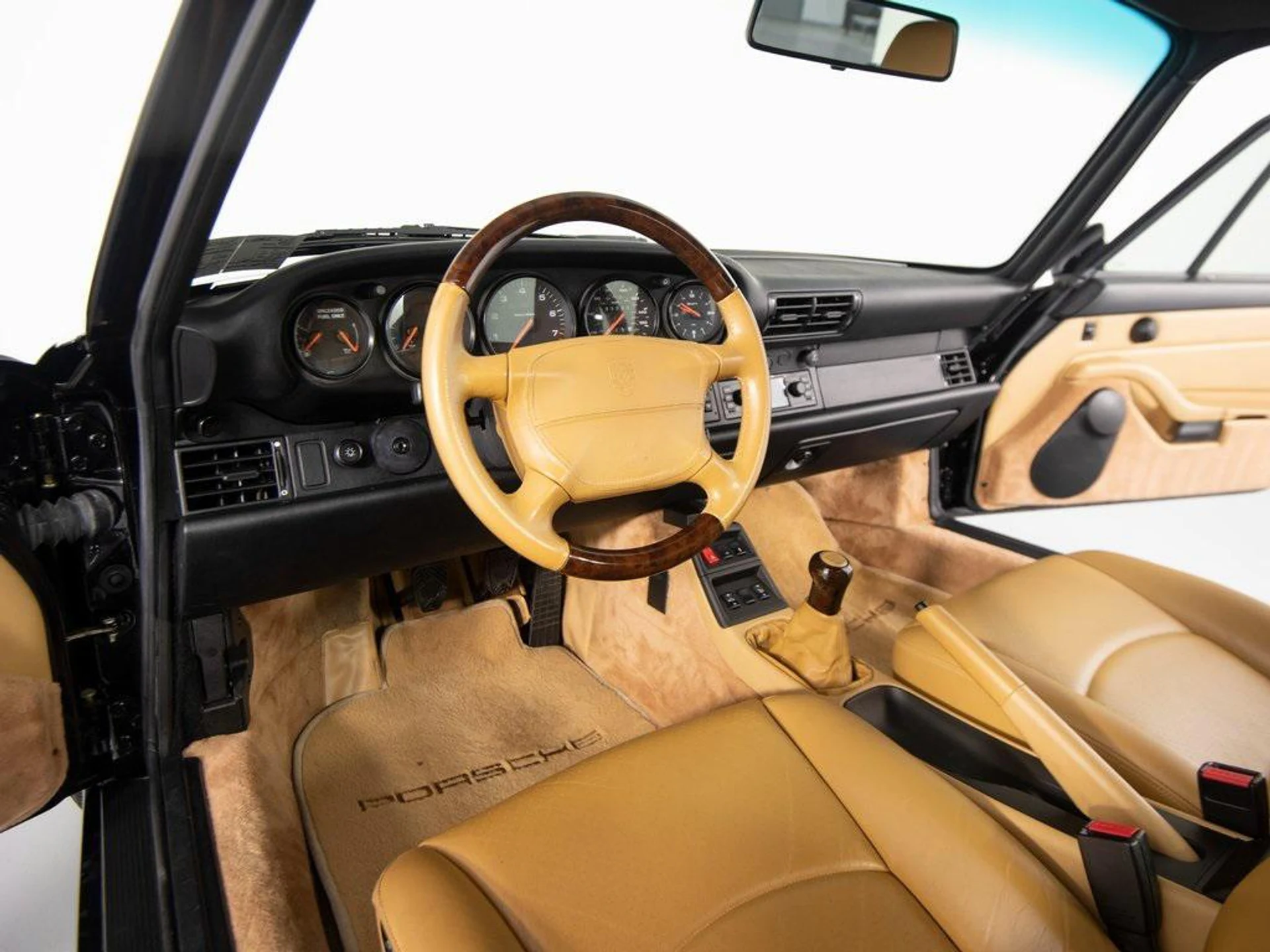 mph003_2021724331_b_Q_22_TF_3_KU_1xw05ag_FY_Zh_H_8_JBI_810ca2a4c0