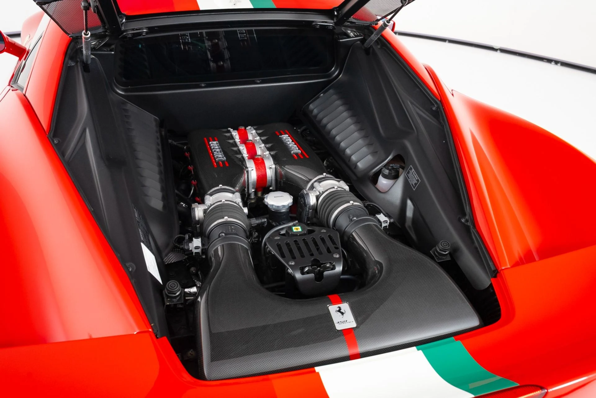 mph003_2040281853_Used_2014_Ferrari_458_Speciale_1758827258_2595f86122