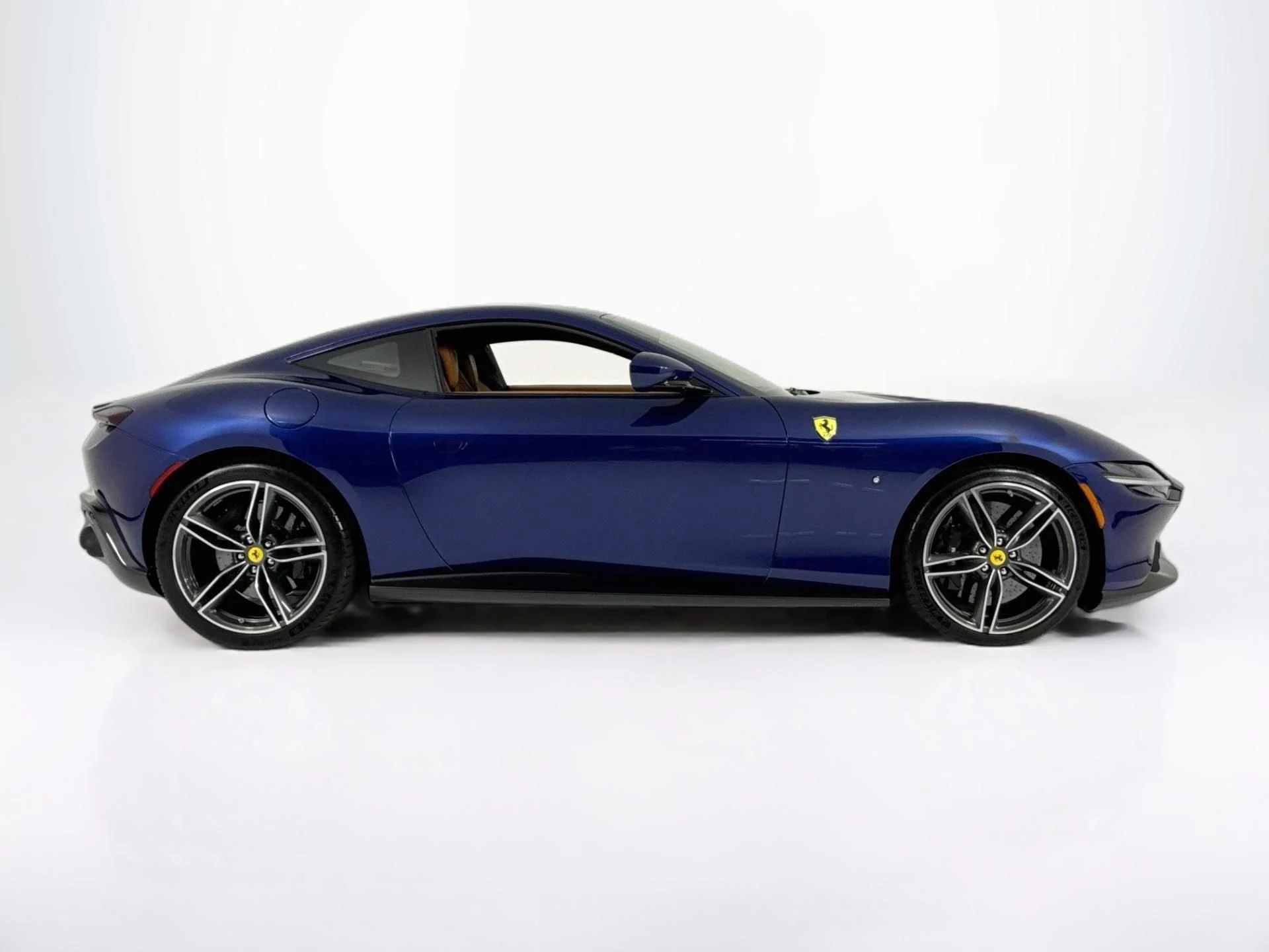 mph003_2049474609_Used_2021_Ferrari_Roma_1793401446_19cc12438b
