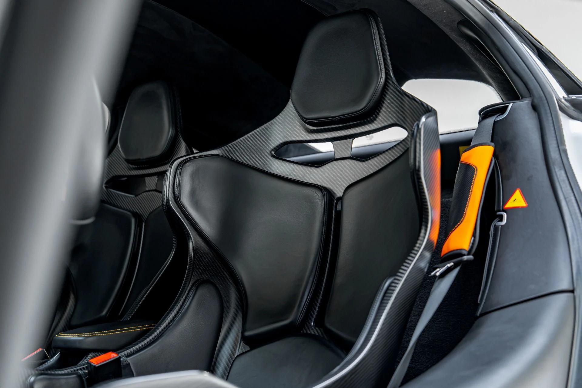 mph003_2059712305_Used_2019_Mc_Laren_600_LT_1787162390_6d3a76b23d