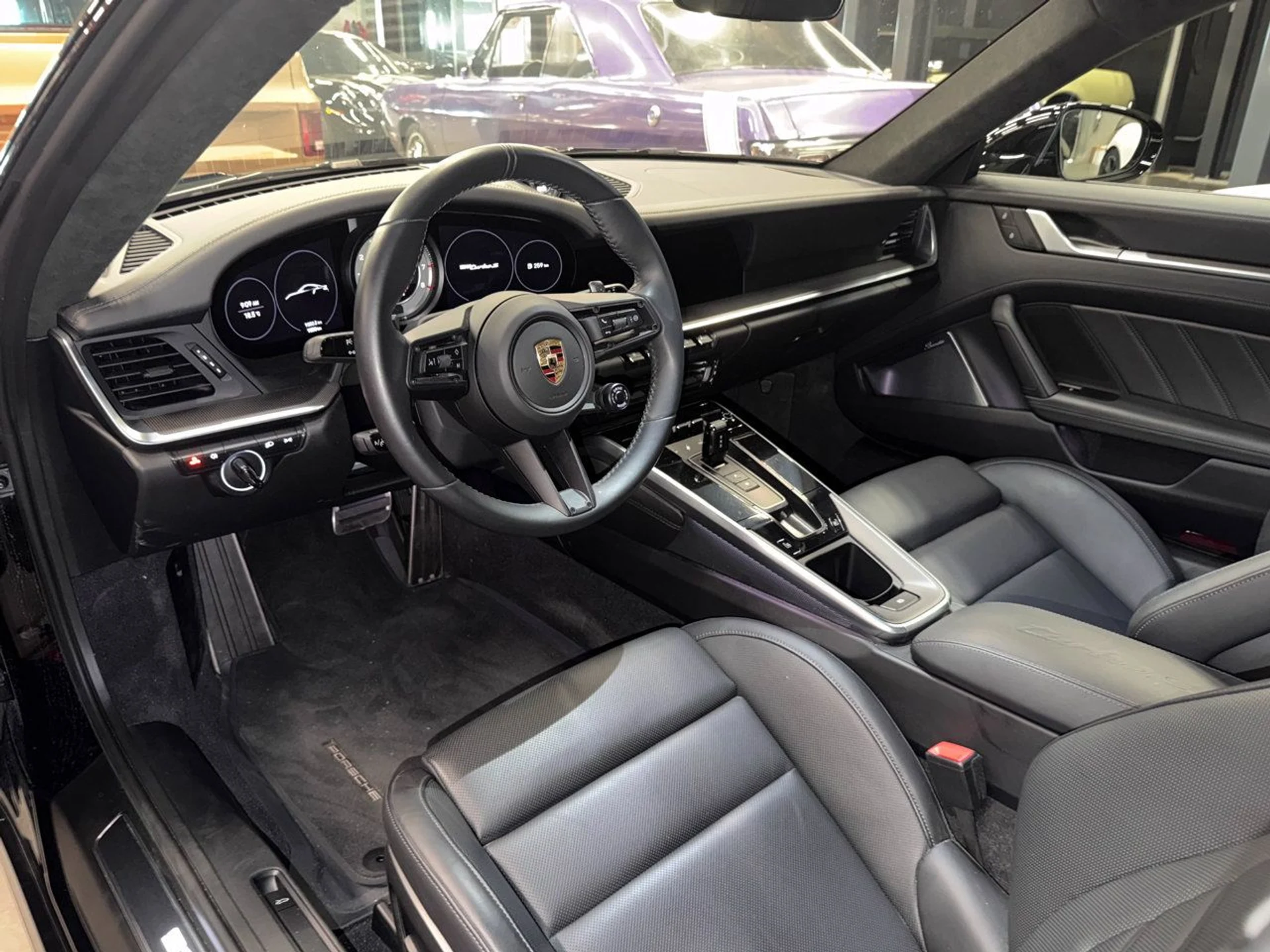 mph003_2067774936_porsche_911_2022_86f6063661