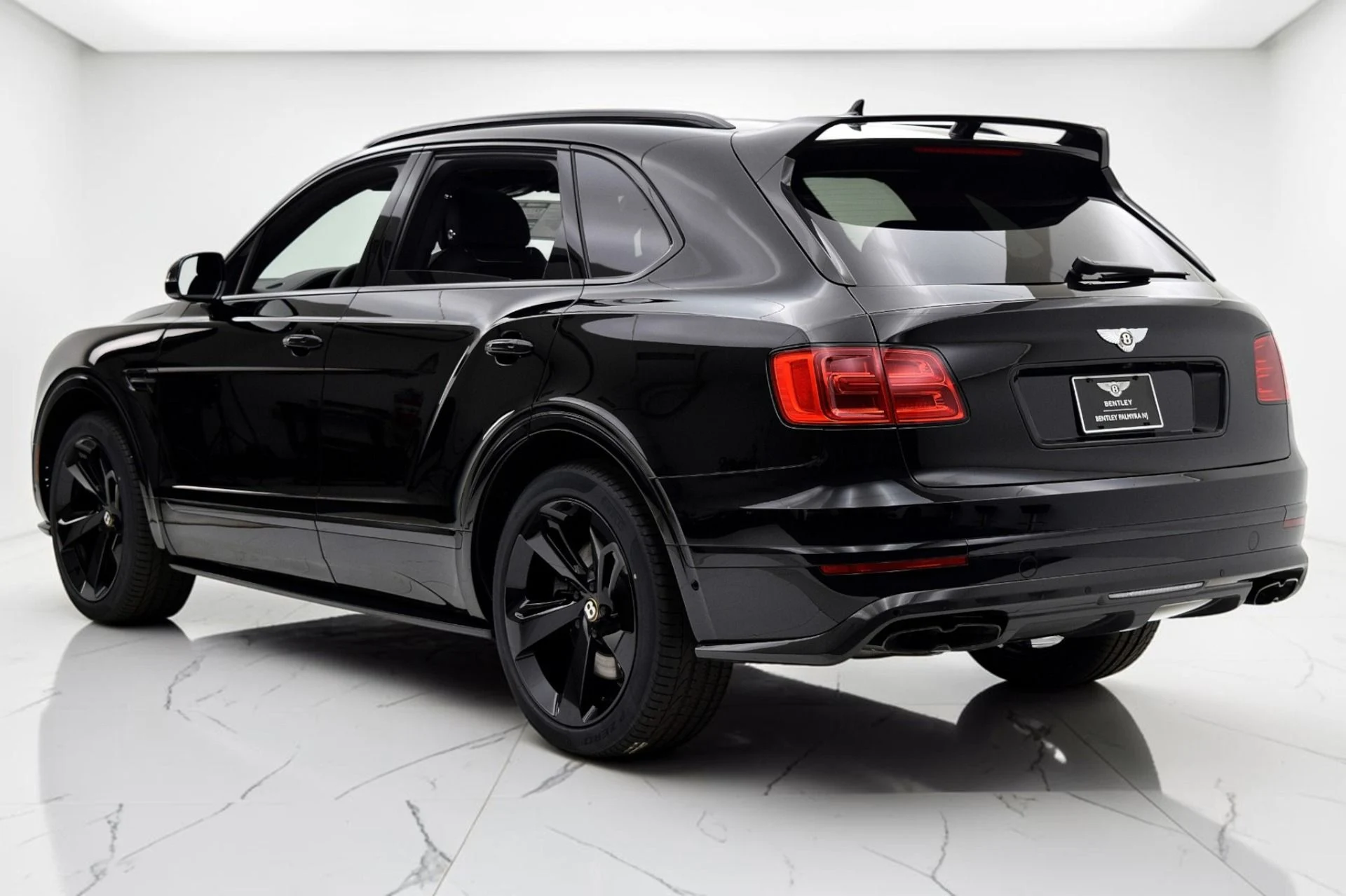 mph003_2084800083_Used_2019_Bentley_Bentayga_V8_f3826f9693
