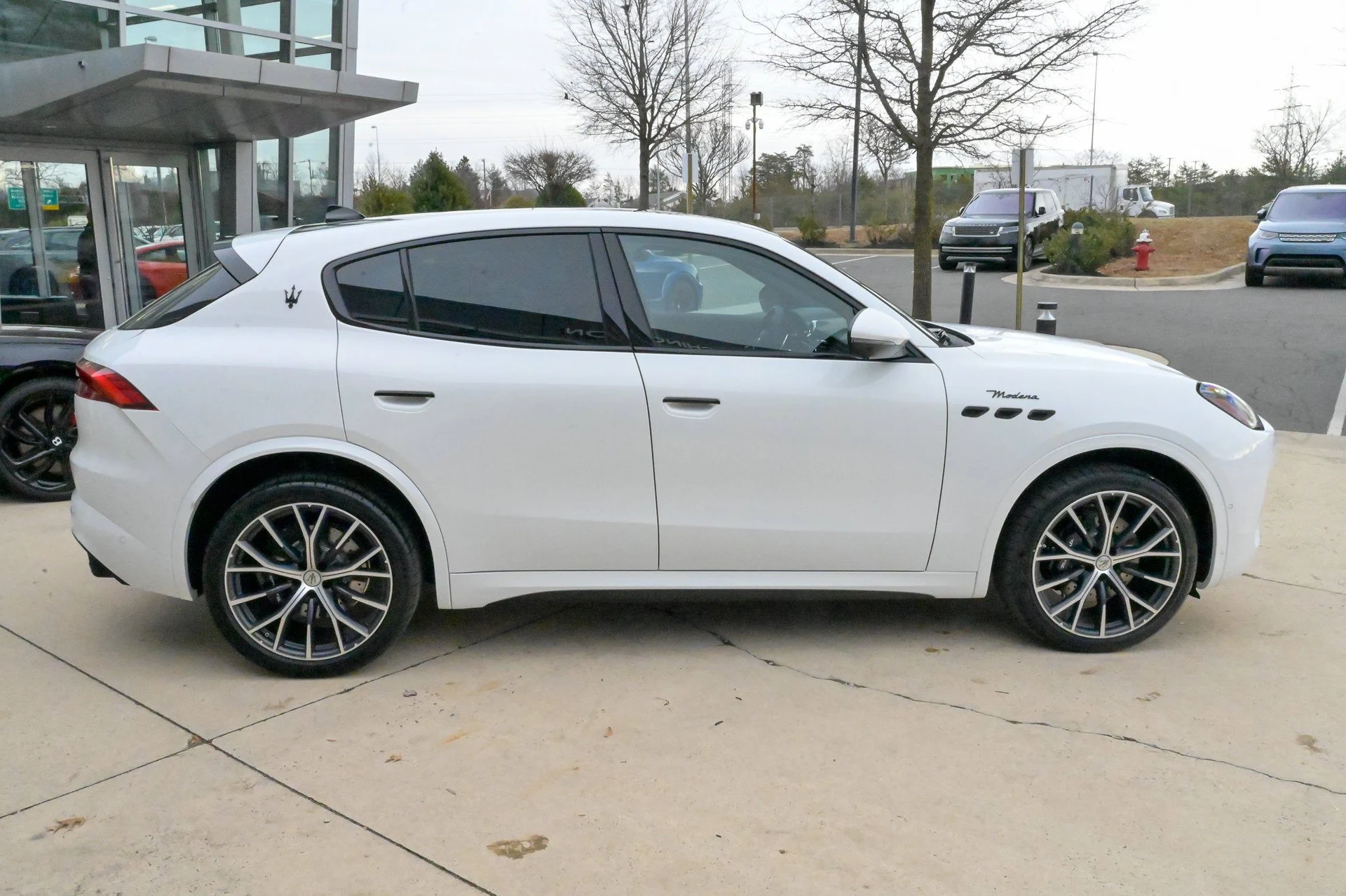 mph003_208505170_b4225f600eb743b7bd92c0edcd94920d_3c761ef4fd