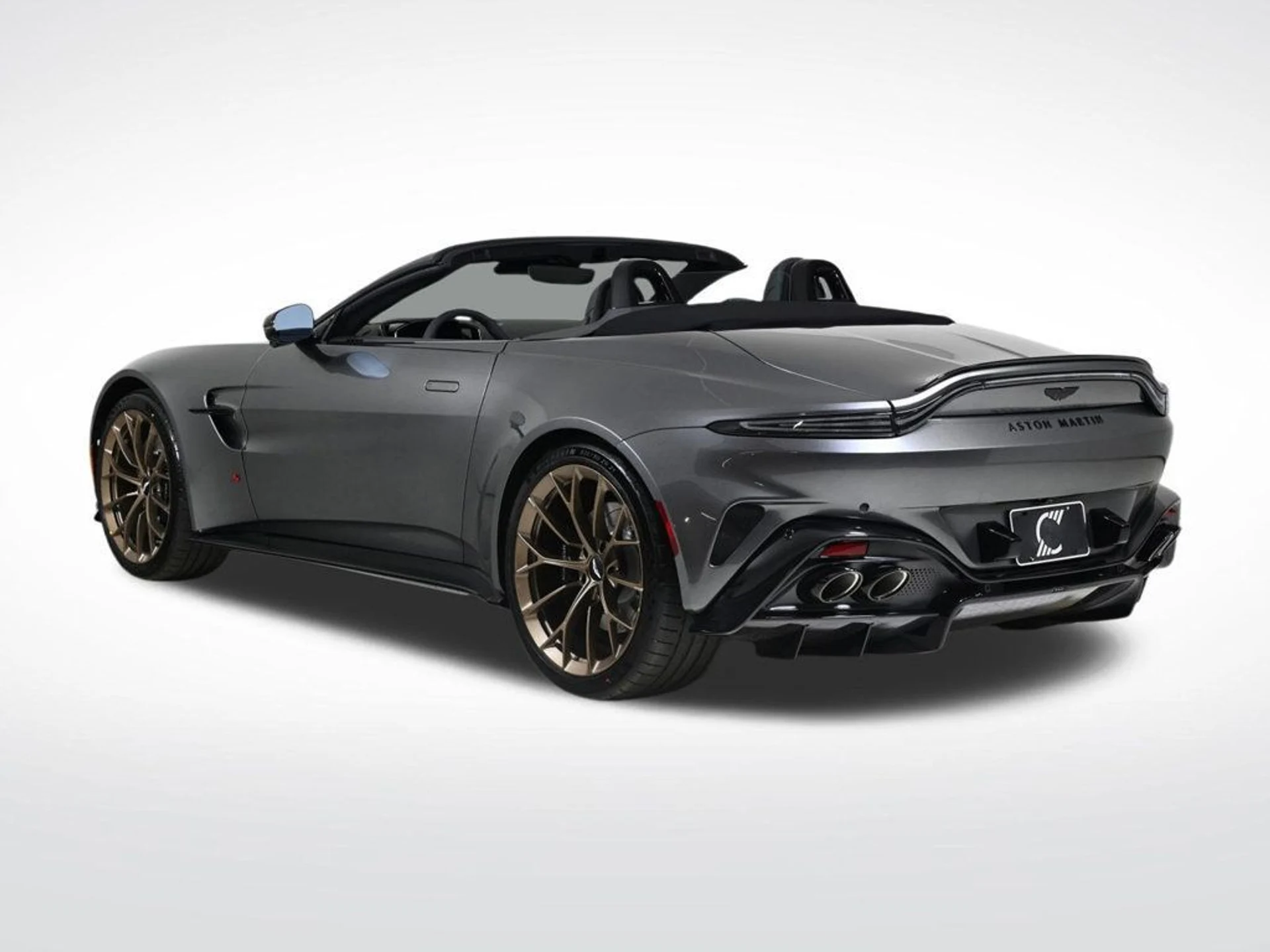 mph003_2086271594_new_2026_aston_martin_vantage_sroadster_11350_22966411_3_1024_aa82cb662e