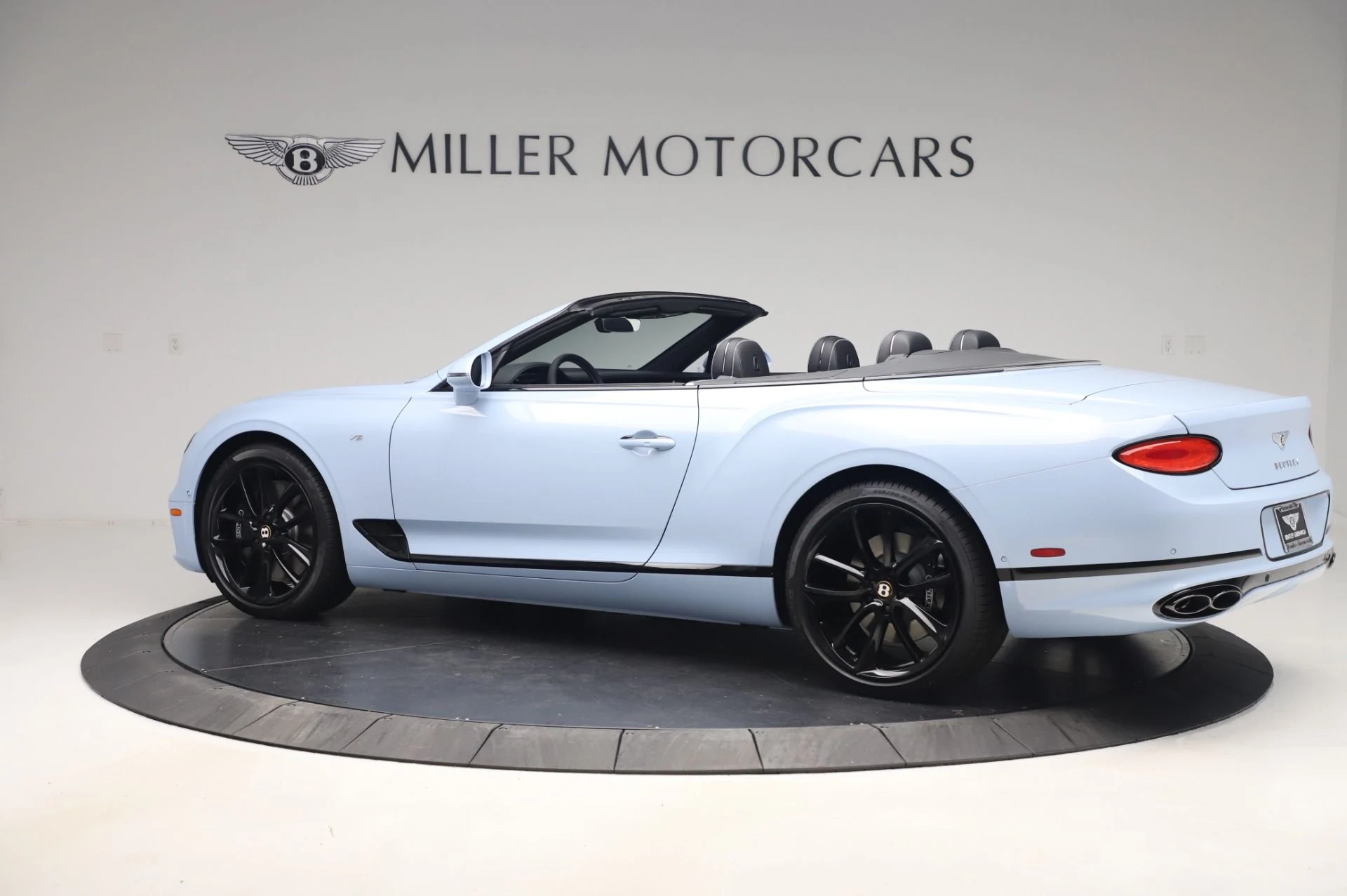 mph003_2093116498_Used_2020_Bentley_Continental_GTC_V8_1777583476_31f44e8b4e