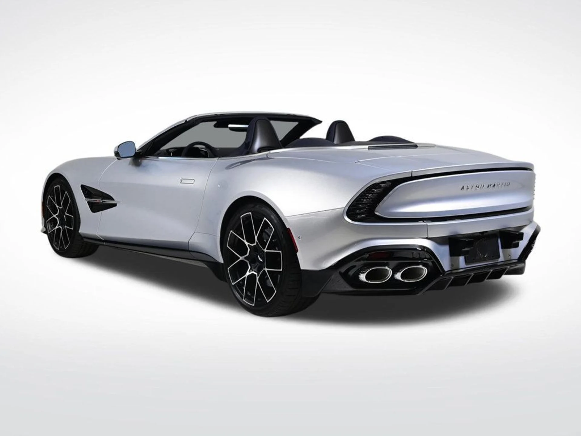 mph003_2094432347_new_2026_aston_martin_vanquish_volante_11350_22980293_3_1024_66bd500d1e
