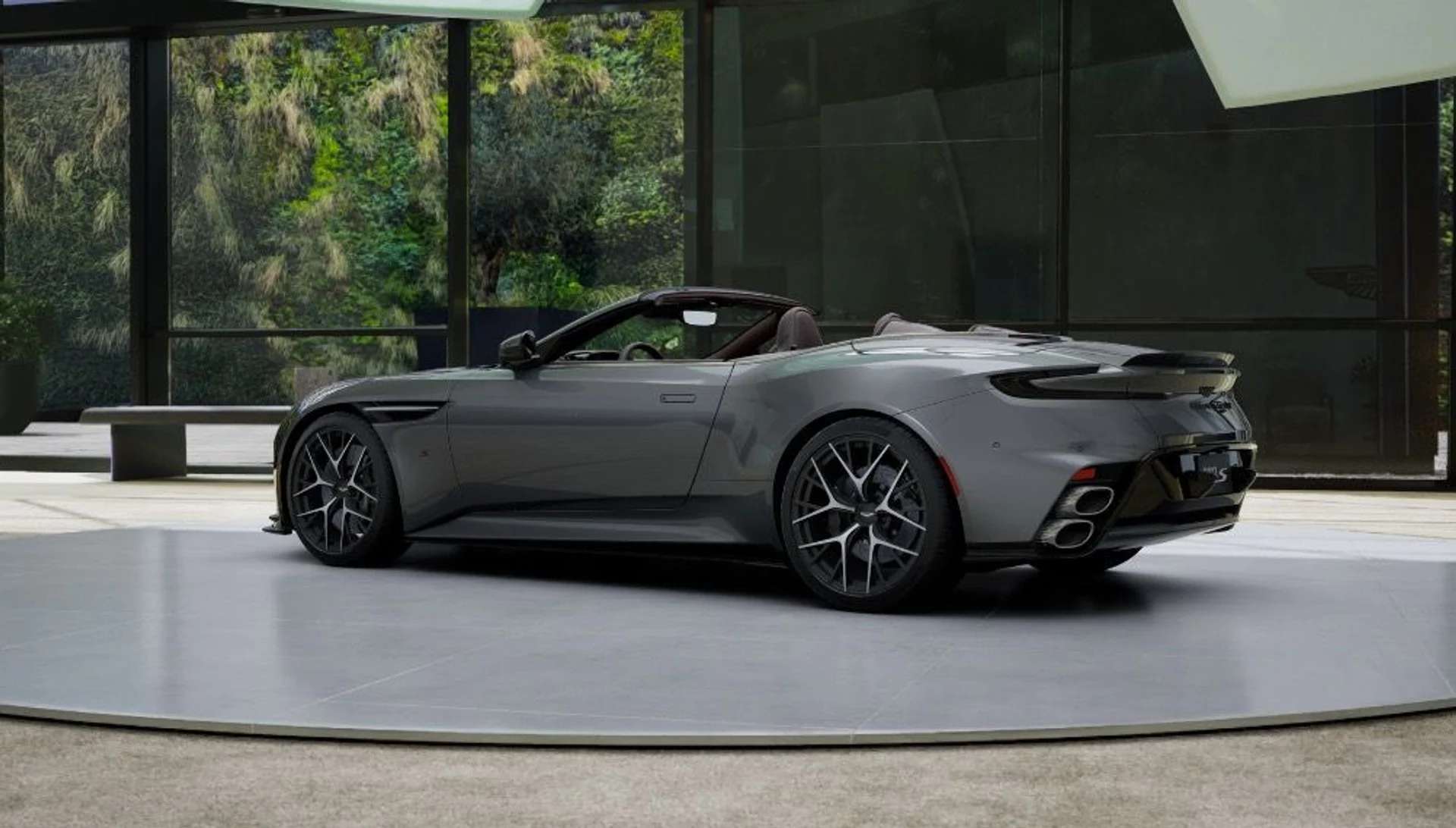 mph003_209888844_New_2026_Aston_Martin_DB_12_S_Volante_1788186850_f270e9ba1c