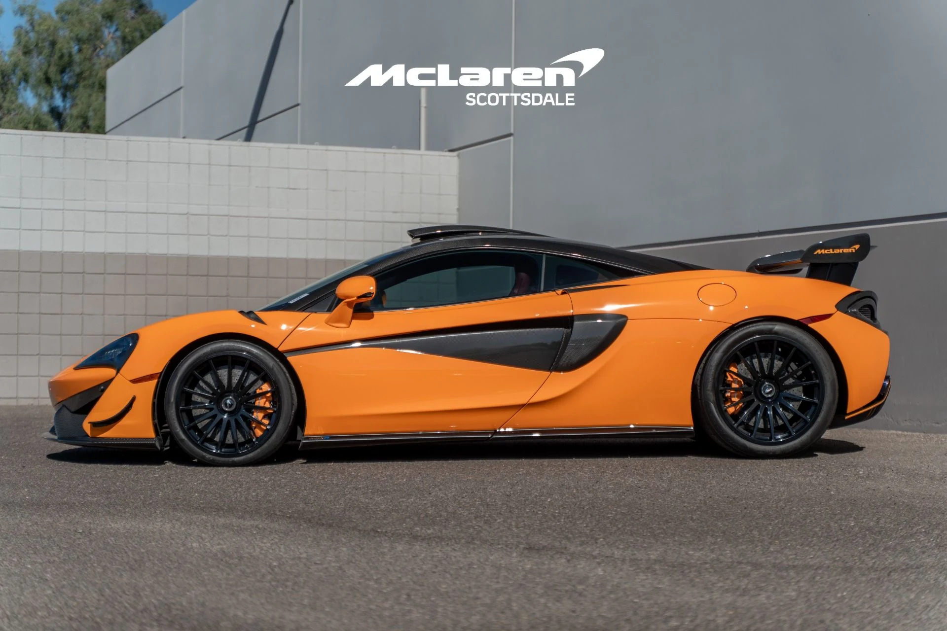mph003_2100075234_Used_2020_MCLAREN_620_R_1775945328_27db50e460