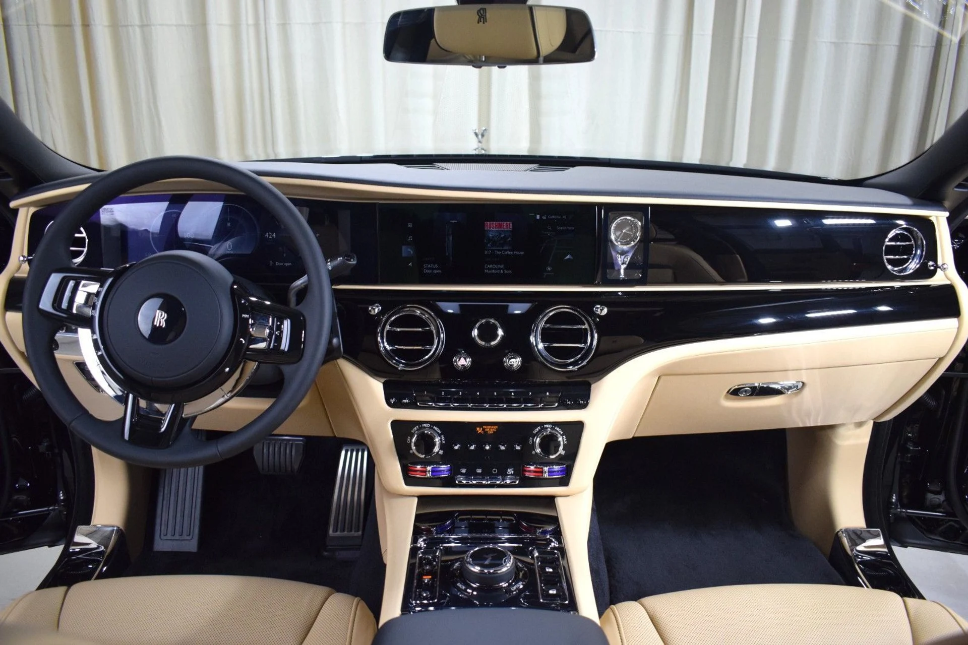 mph003_2103829442_a81ba55cbab4a458c40c34ea5bc0bd22x_b6c09cc51e