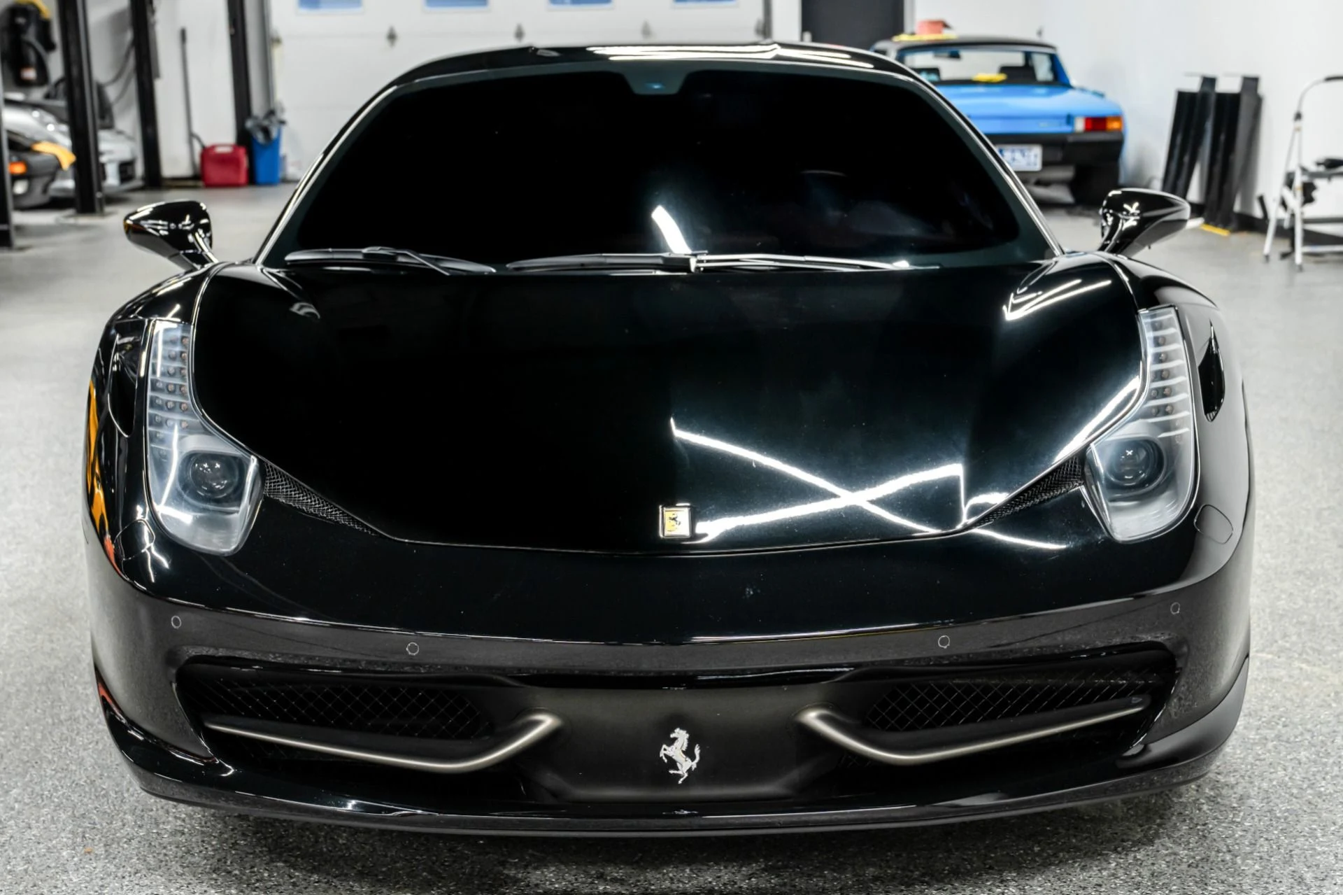 mph003_2105313535_Used_2012_Ferrari_458_Italia_Daytona_Seats_Forged_Wheels_Contrast_Stitching_1768503869_e8fdbcdb2d