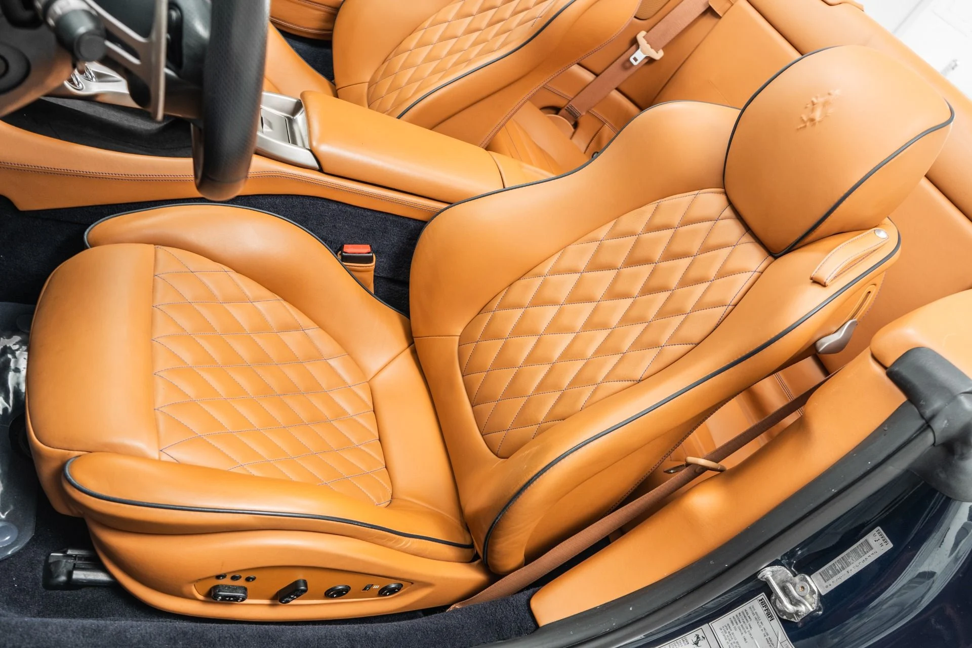mph003_2117061226_Used_2010_Ferrari_California_1778622360_c402bcefed