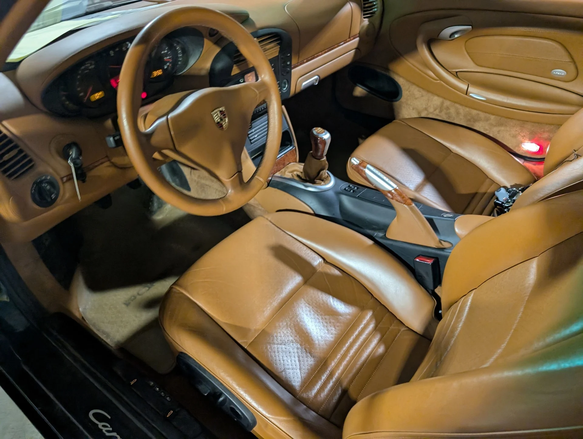 mph003_2120970183_12c90985c8e6400ac7290de8ed0faddex_ba7d502d6e