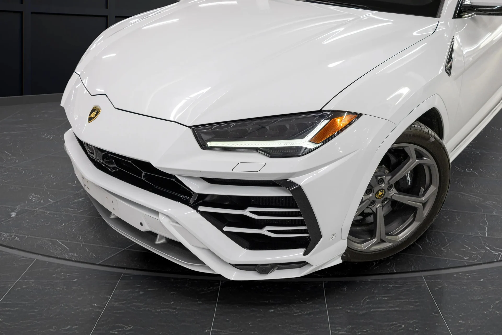 mph003_2129852062_f77ea87c_04c6_4de2_a005_0bacbd8c4c62_202120_Lamborghini20_Urus2028_ZPBCA_1_ZL_3_MLA_1510329_4_3e703aff31