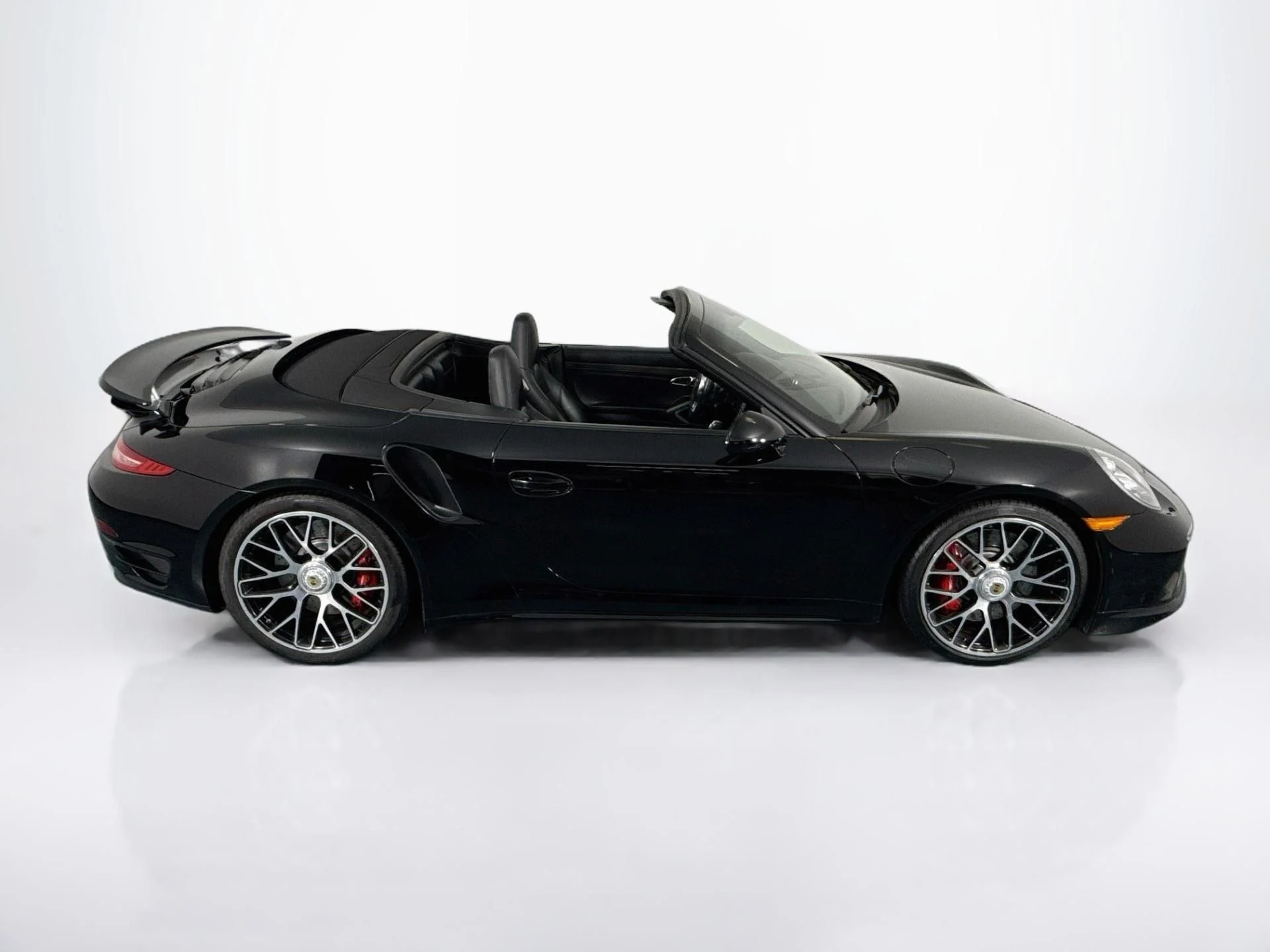 mph003_2140740187_Used_2015_Porsche_911_Turbo_1792520584_5edd503991