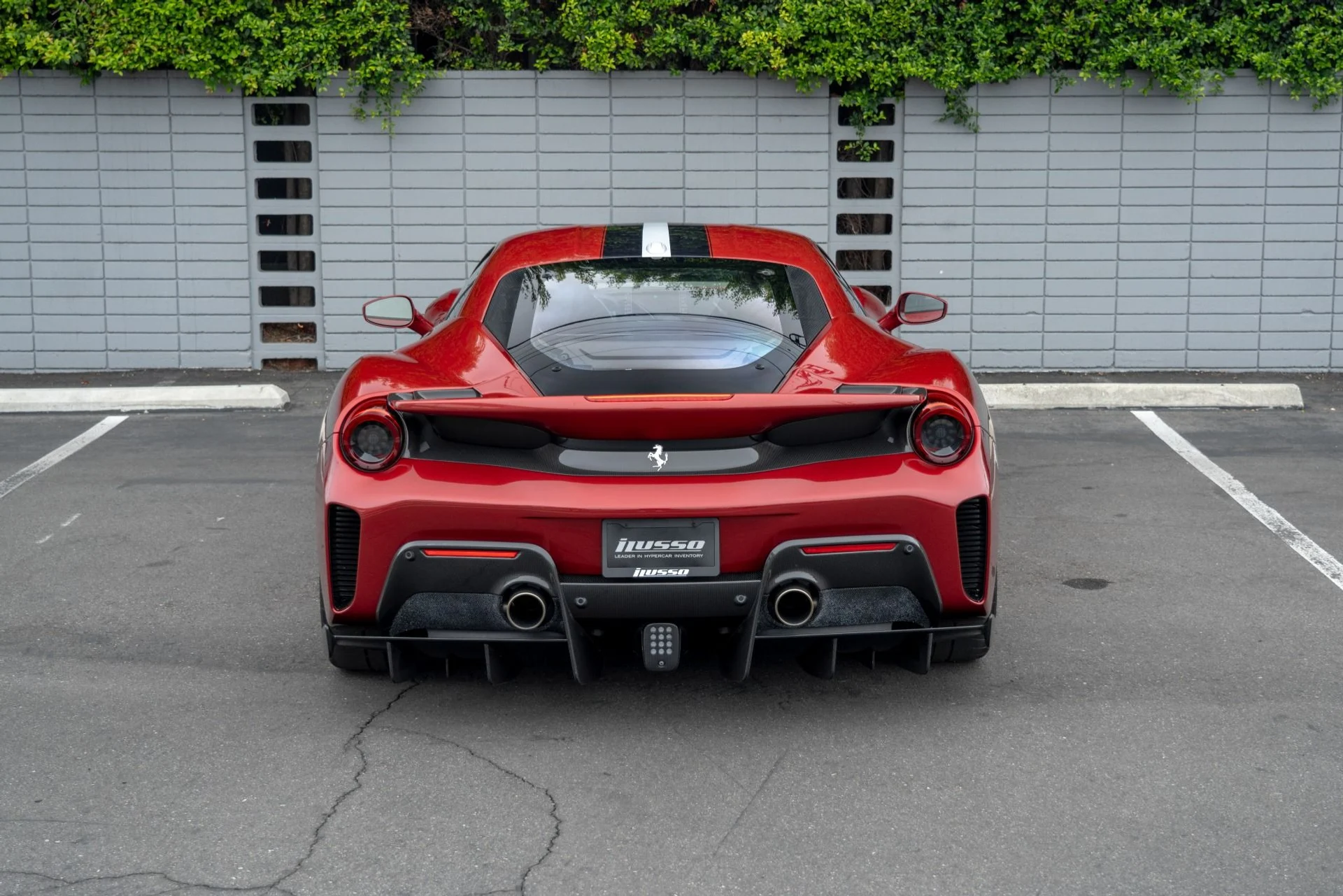 mph003_2141967640_Used_2019_Ferrari_488_Pista_1759877636_59e84bd903