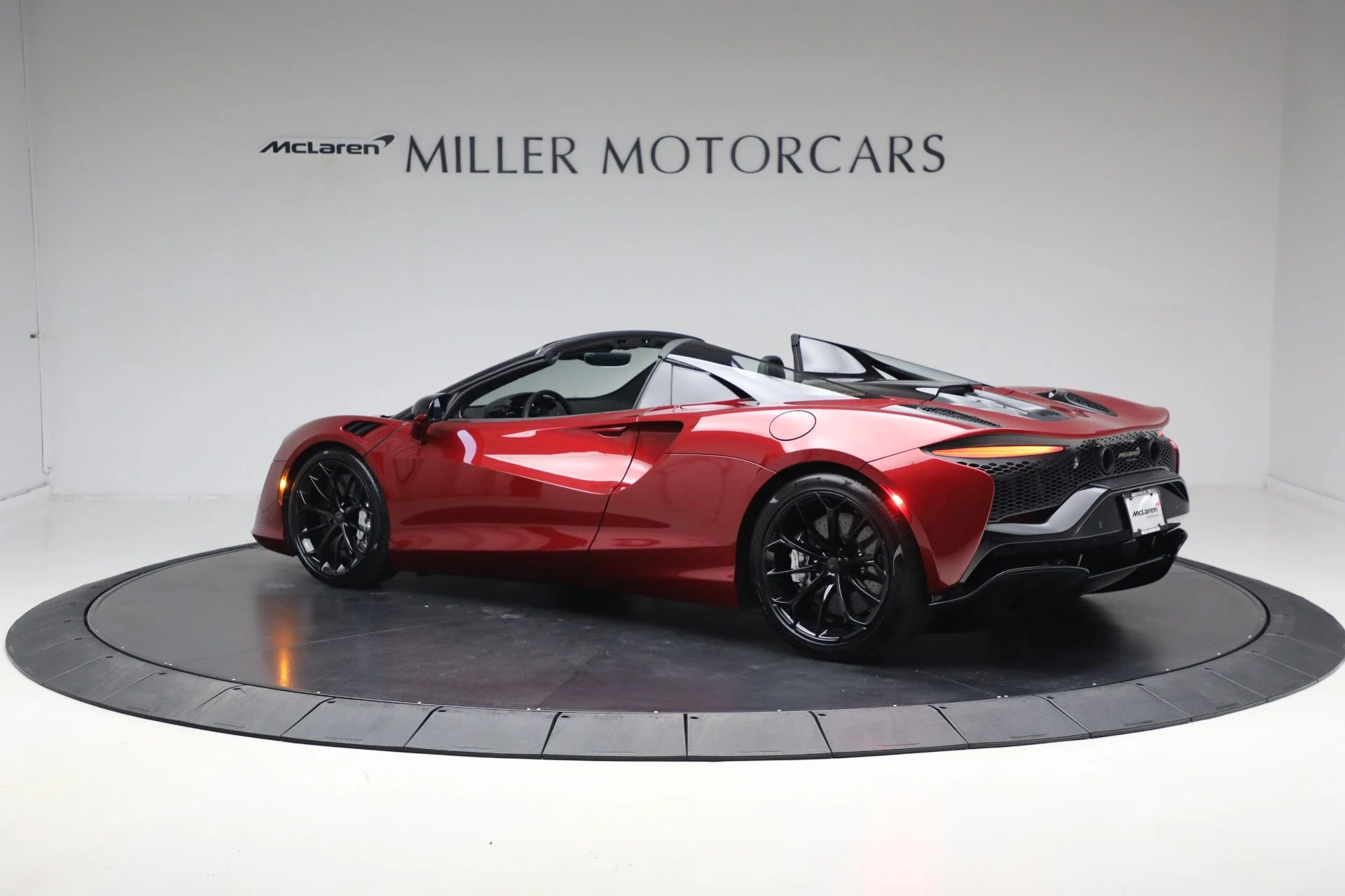 mph003_2147899262_New_2025_Mc_Laren_Artura_Spider_Tech_Lux_a8092c6ce3