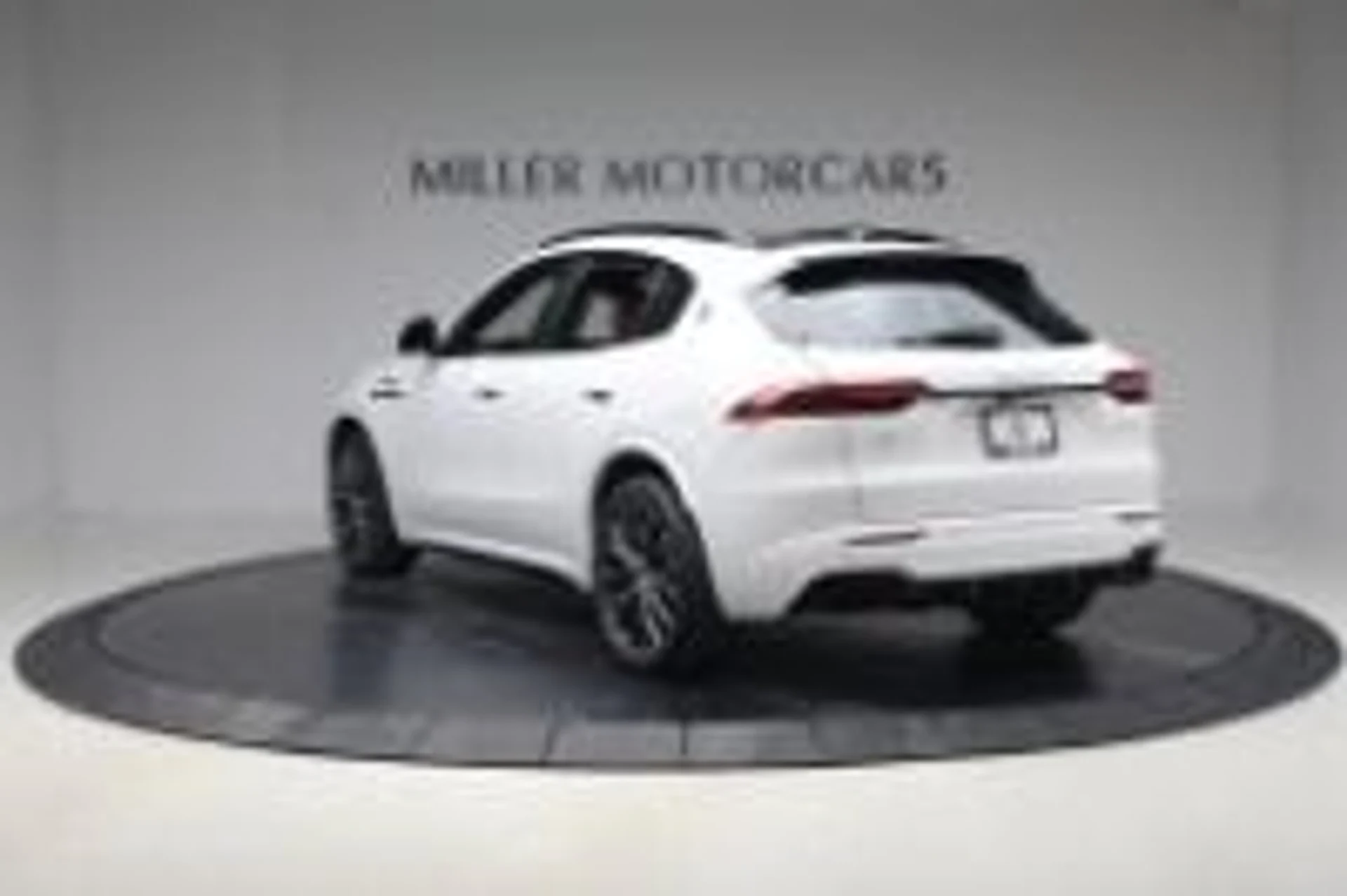 mph003_2149801350_New_2026_Maserati_Grecale_Modena_V6_1777494779_9a5a74fe88