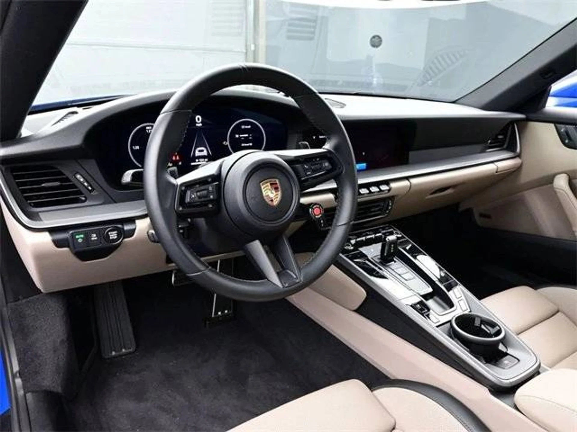 mph003_214987406_cf4b8c652a87400841ff97e14a480b27x_ea276531c7